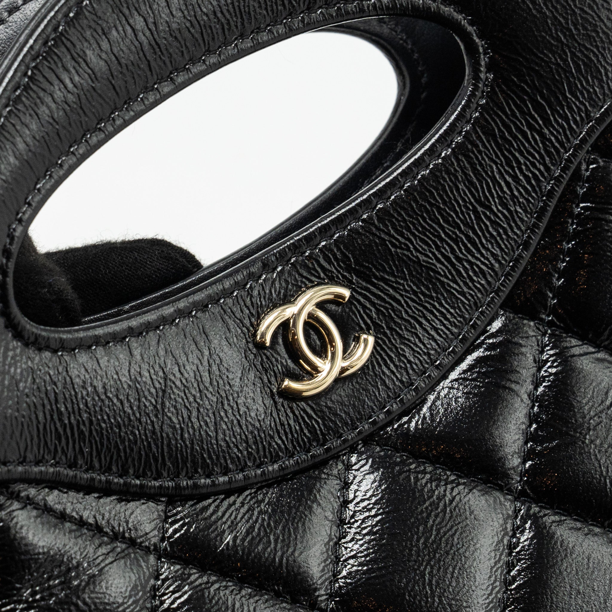 chanel-24s-mini-31-clutch-with-chain-shiny-lambskin-black-lghw-microchip-copy