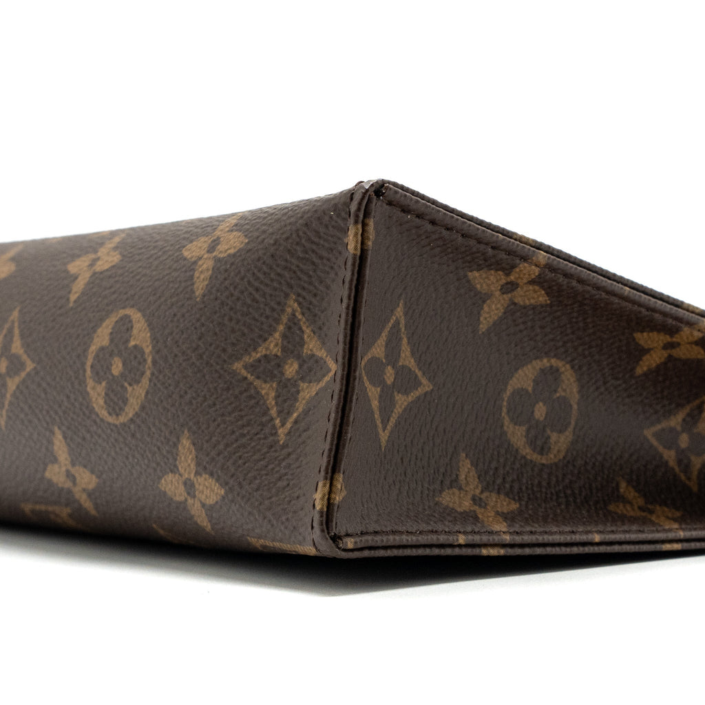 louis-vuitton-toiletry-pouch-19-monogram-canvas-ghw