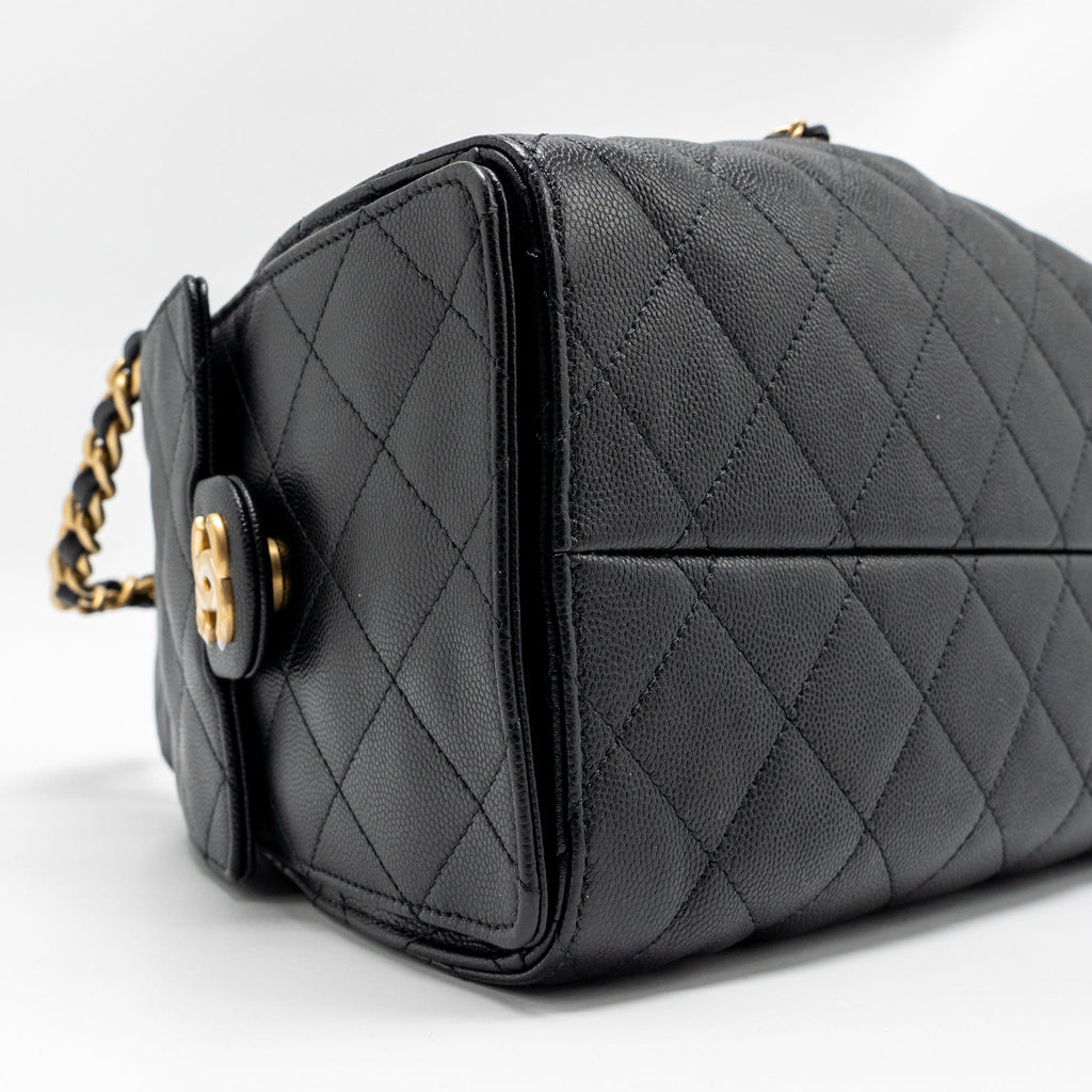 chanel-25-black
