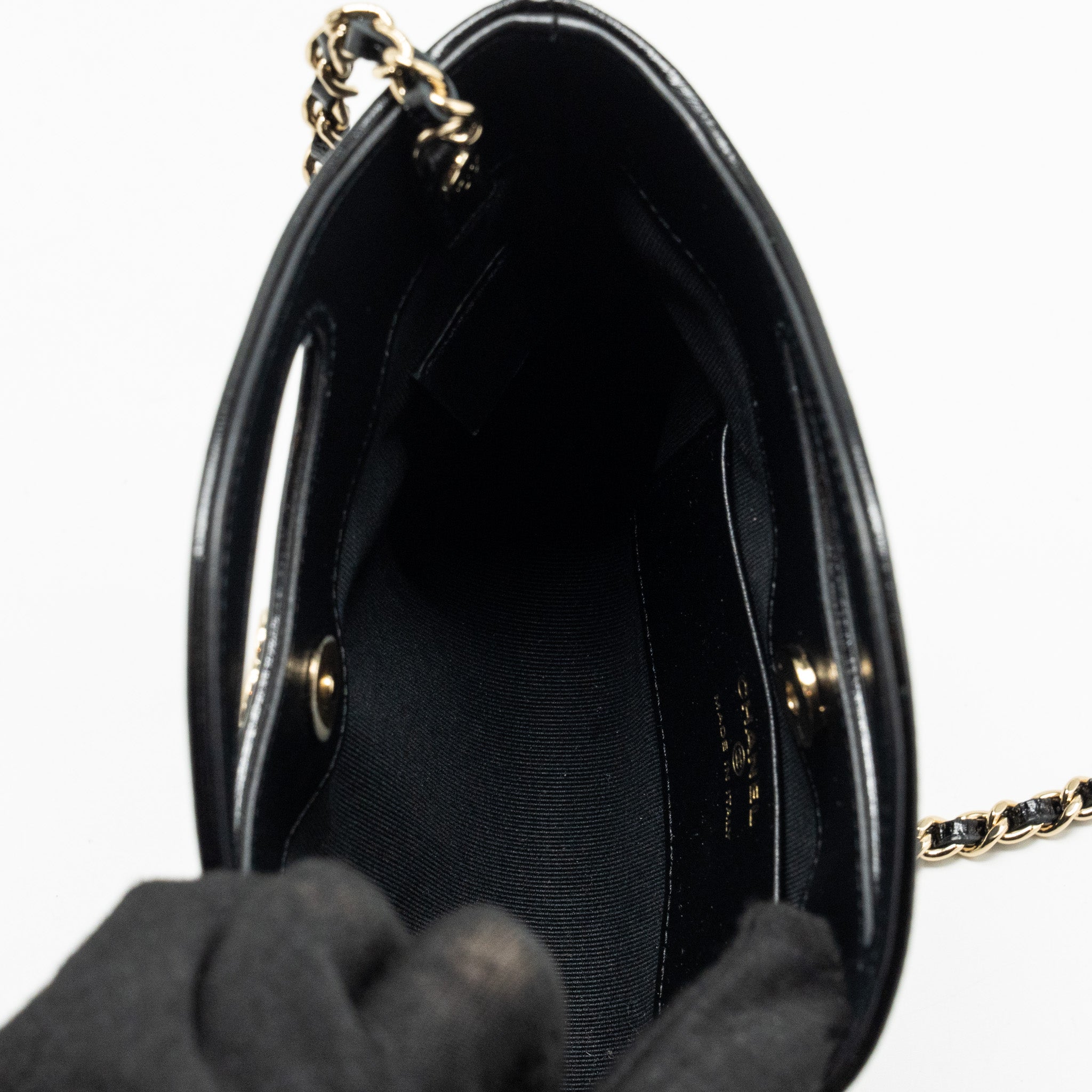 chanel-24s-mini-31-clutch-with-chain-shiny-lambskin-black-lghw-microchip-copy