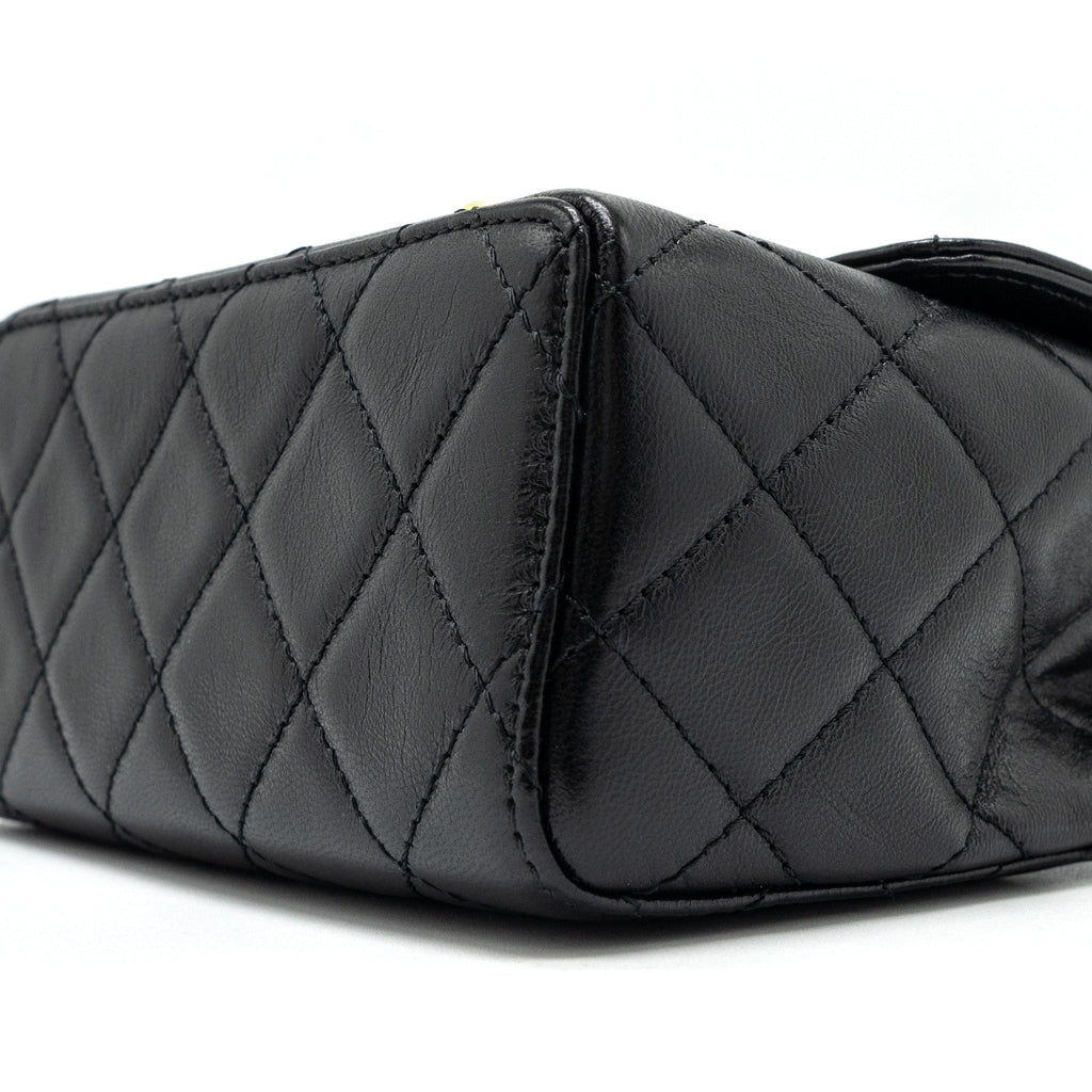 chanel-22k-retro-new-classic-square-mini-flap-bag-goatskin-black-brushed-ghw-microchip