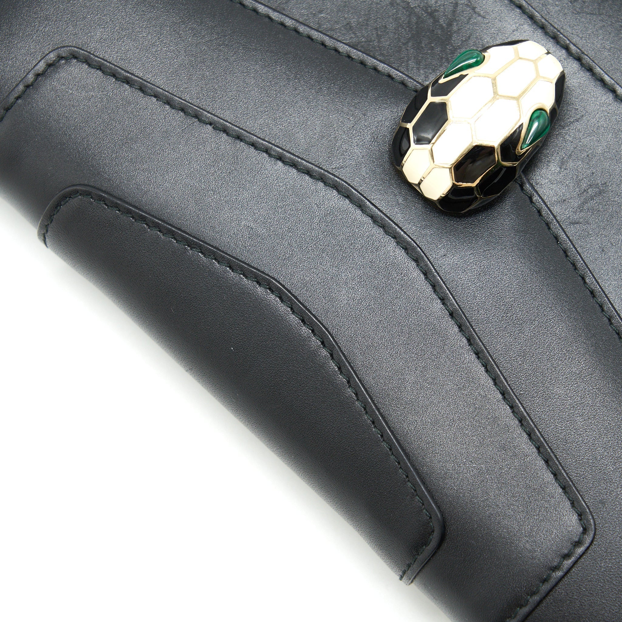 bvlgari-serpenti-forever-shoulder-bag-black