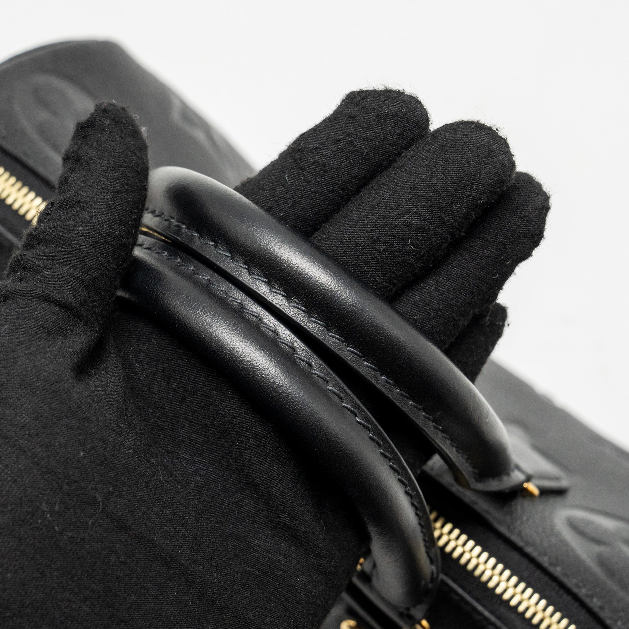 louis-vuitton-speedy-bandouliere-25-monogram-empreinte-leather-black-ghw