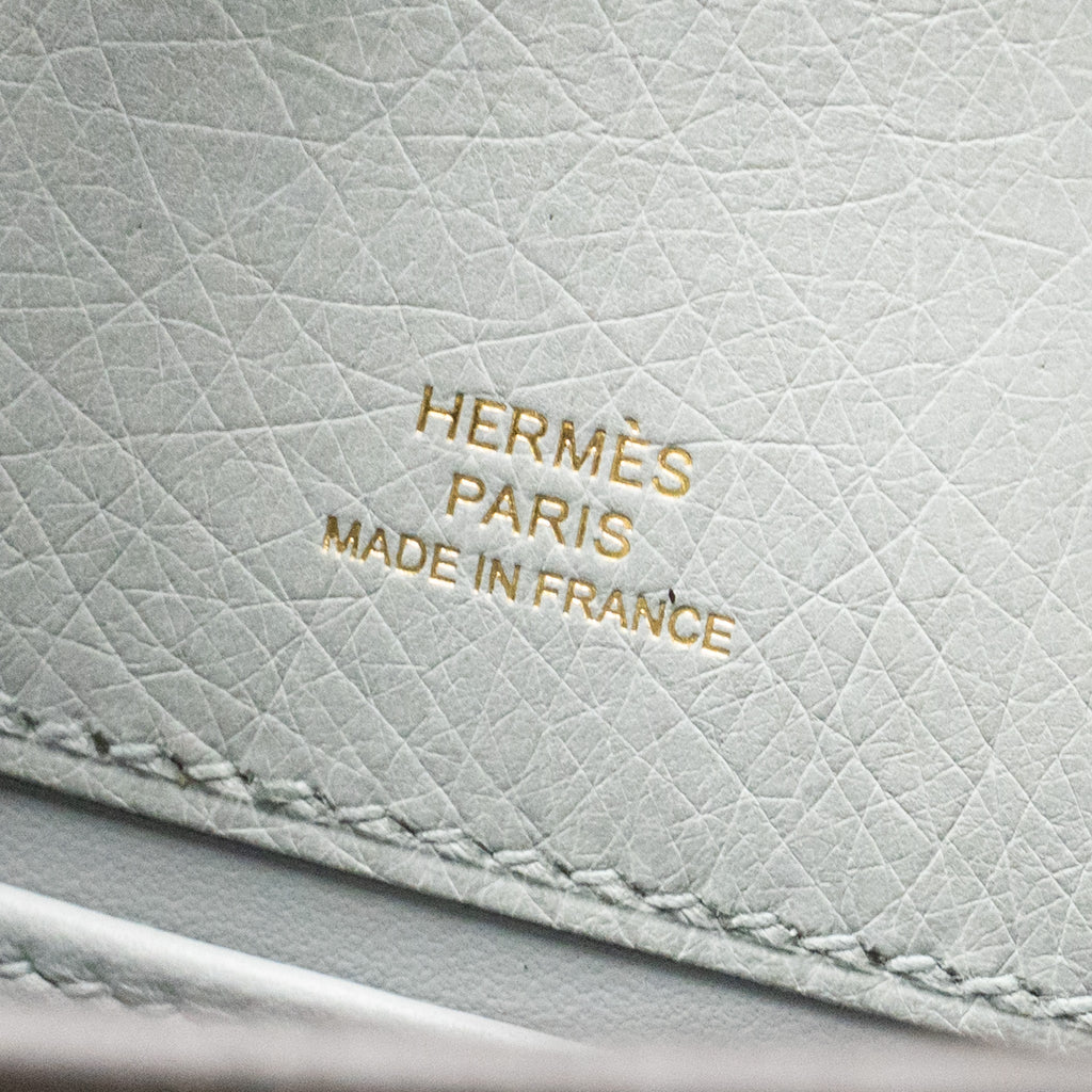 hermes-kelly-pochette-ostrich-bleu-glacier-ghw-stamp-k