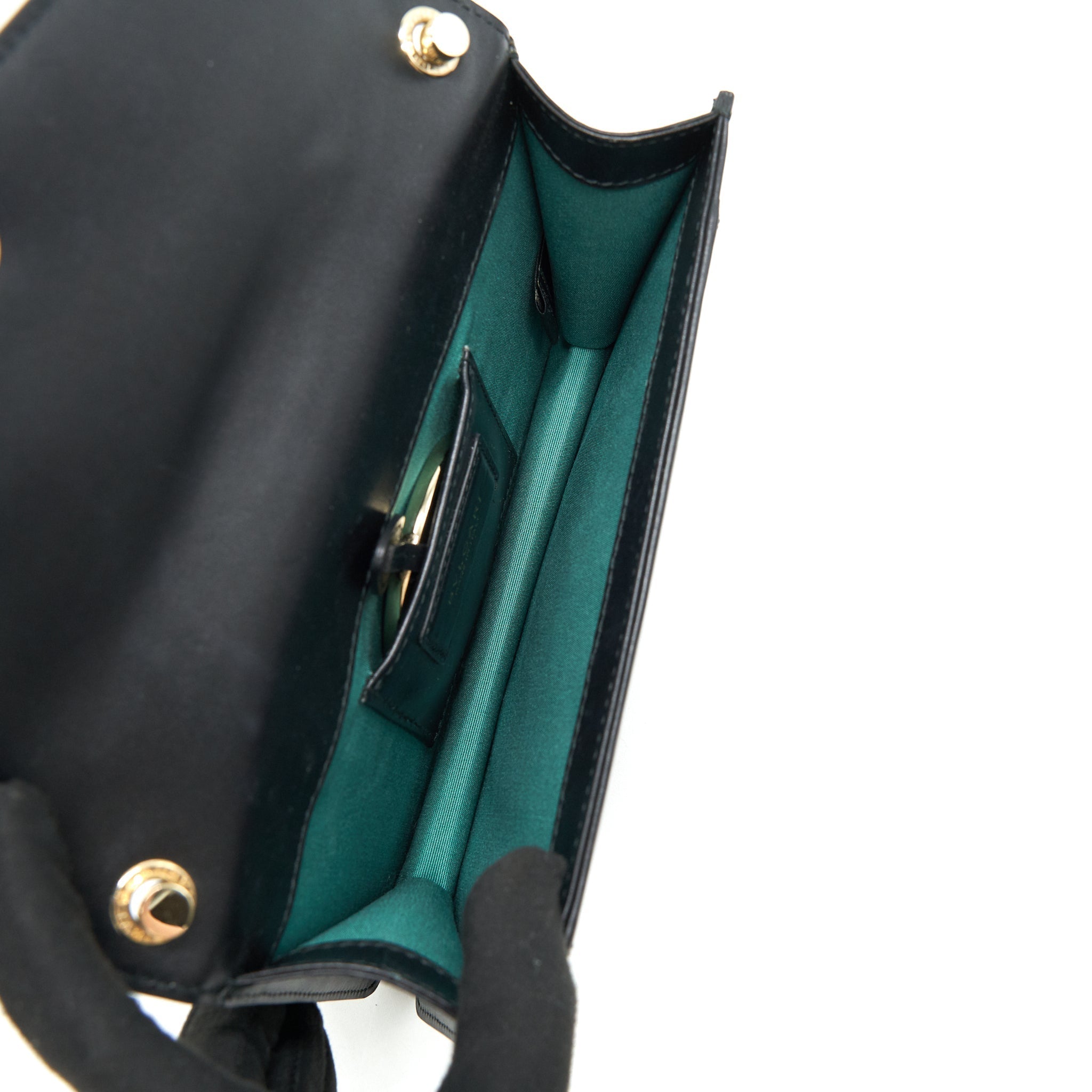 bvlgari-serpenti-forever-shoulder-bag-black