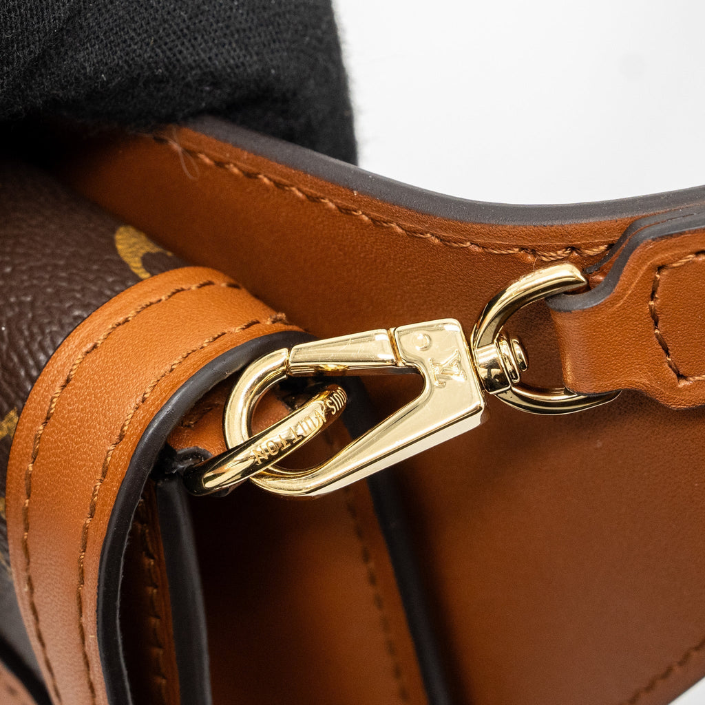 louis-vuitton-dauphine-bumbag-monogram-canvas-ghw-copy