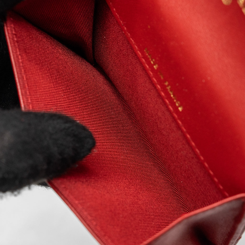 chanel-flap-card-holder-lambskin-red-shw