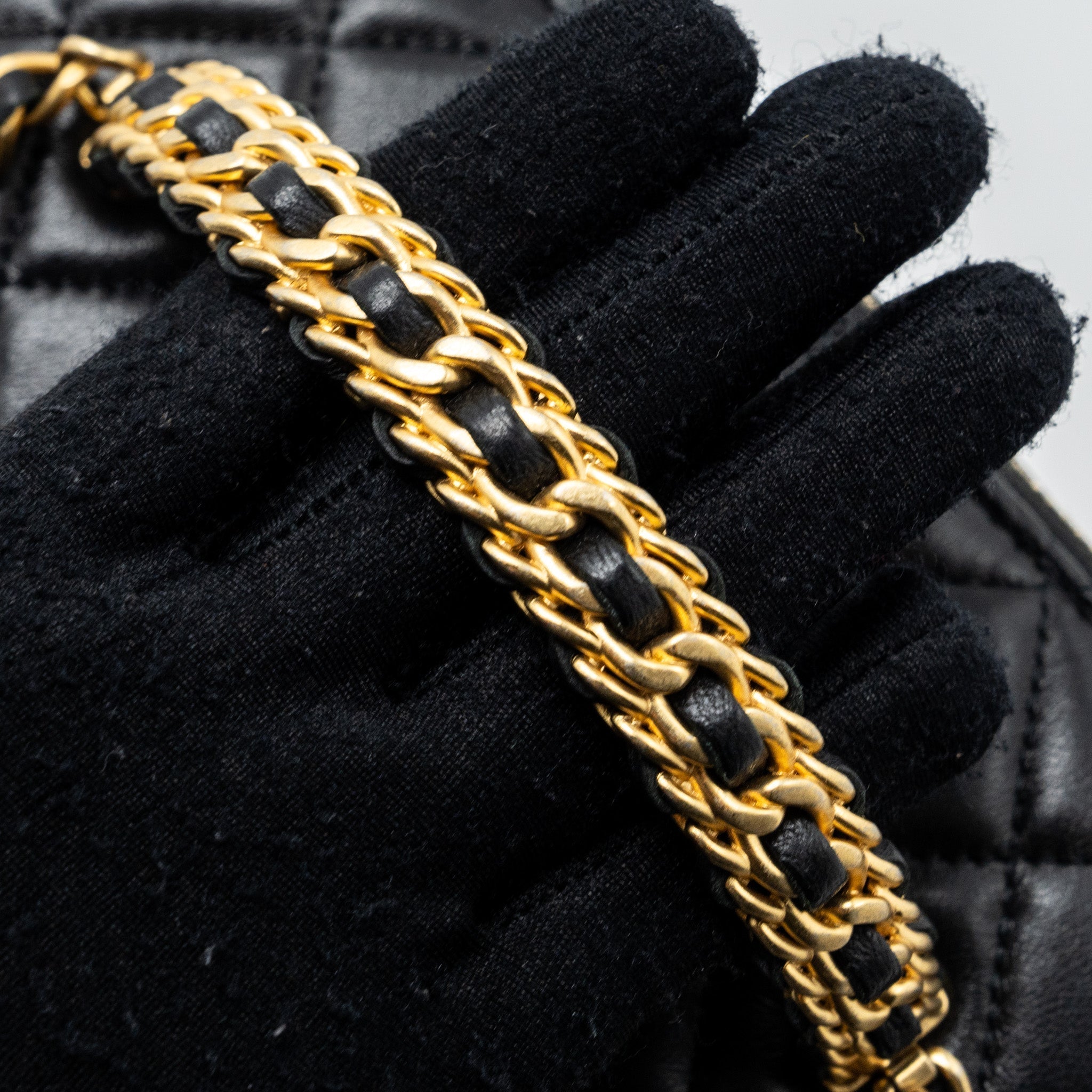 chanel-top-handle-long-vanity-lambskin-black-ghw-microchip