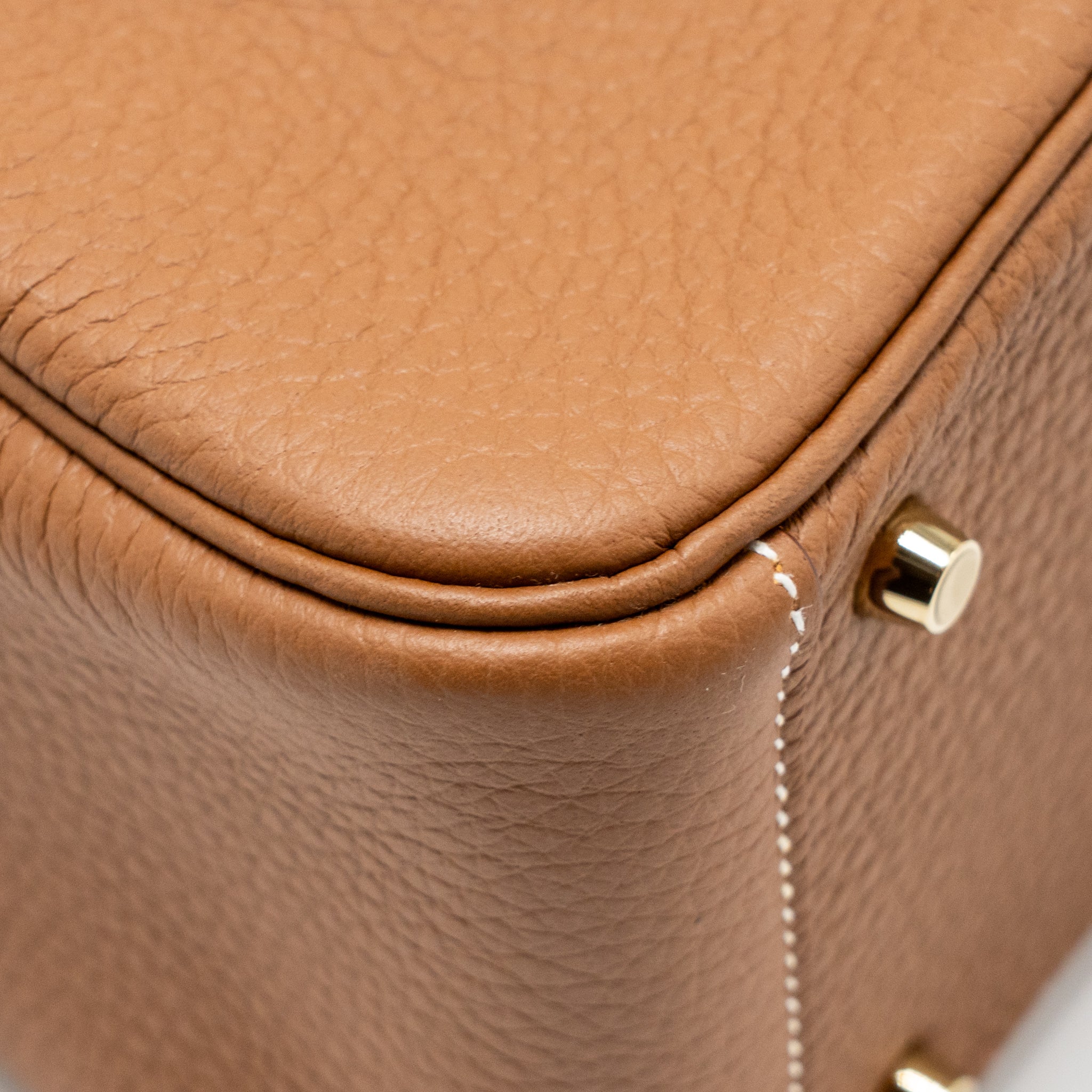 hermes-mini-lindy-ii-clemence-gold-ghw-stamp-k