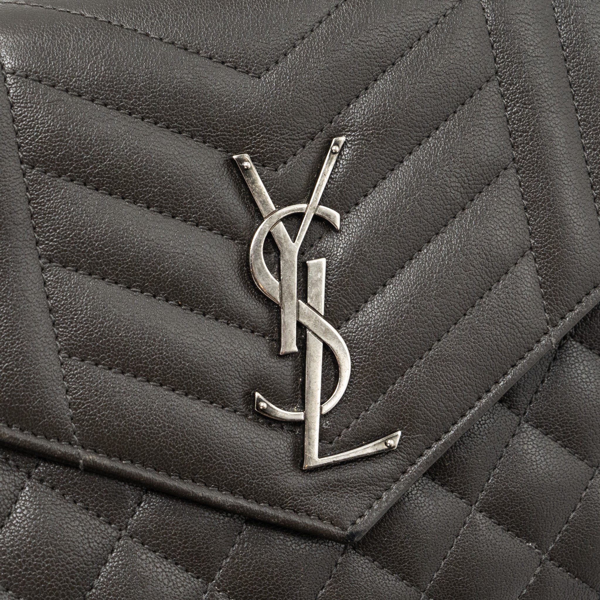 saint-laurent-ysl-envelop-chain-bag-calfskin-dark-grey-shw