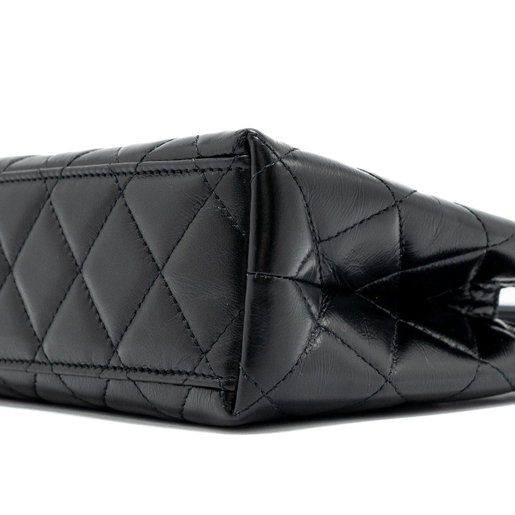 chanel-23k-kelly-bag-calfskin-black-ghw-microchip-2