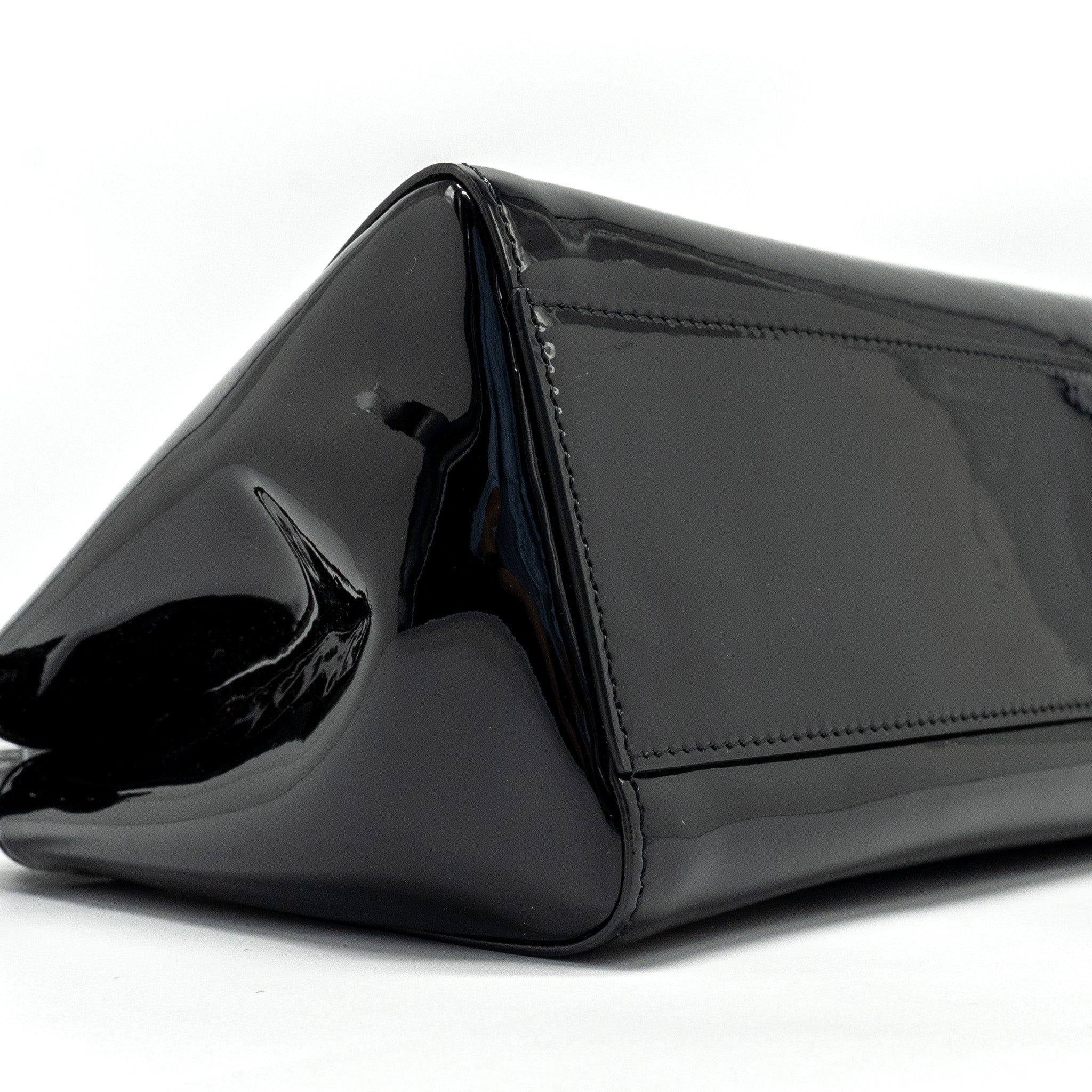 fendi-mini-peekaboo-patent-black-ghw