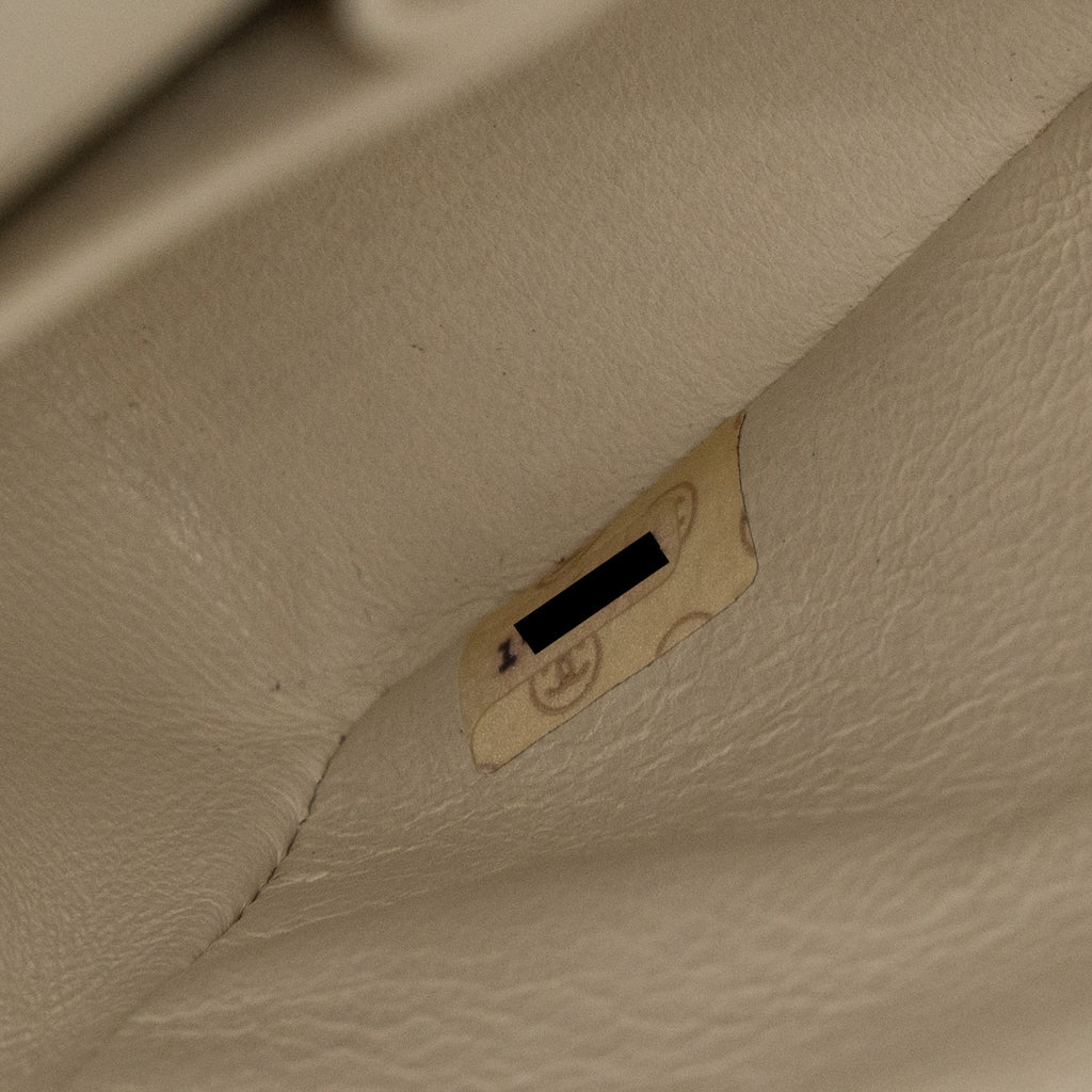 chanel-medium-classic-double-flap-bag-lambskin-white-ghw