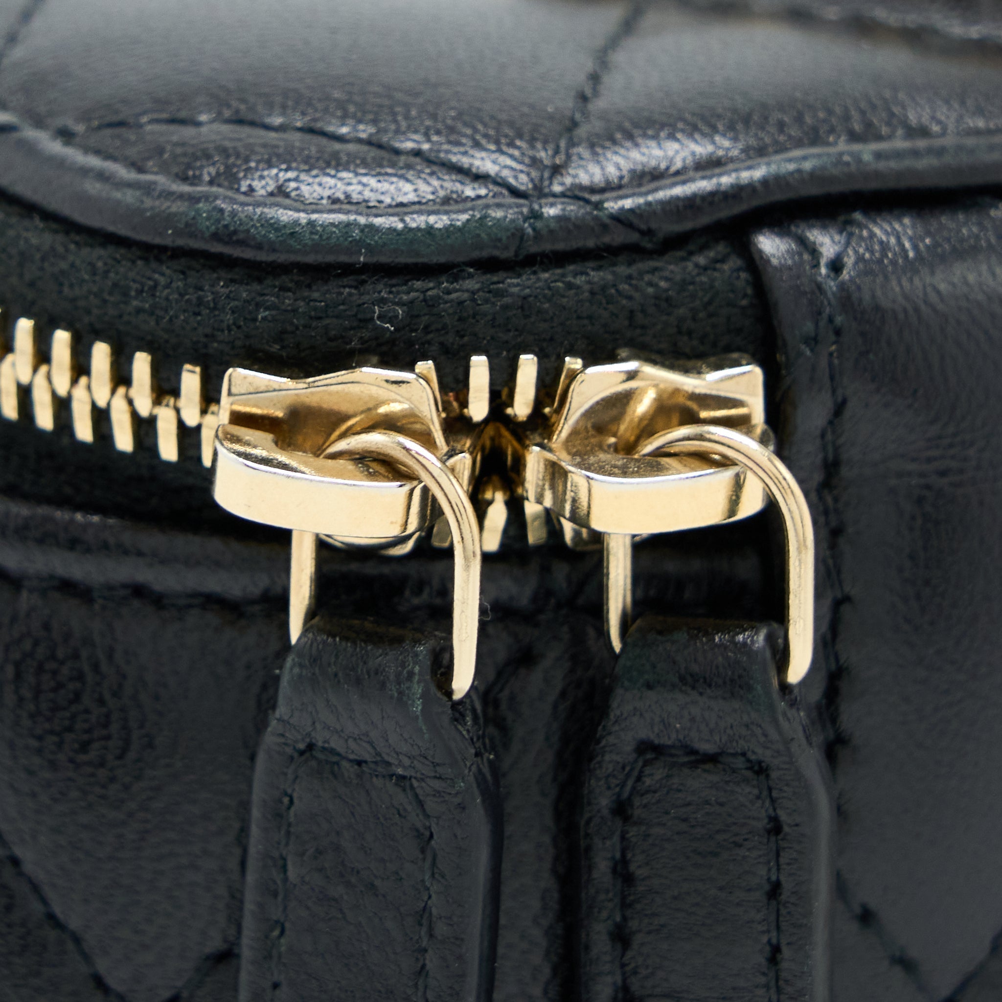 chanel-long-vanity-with-chain-lambskin-black-lghw-1