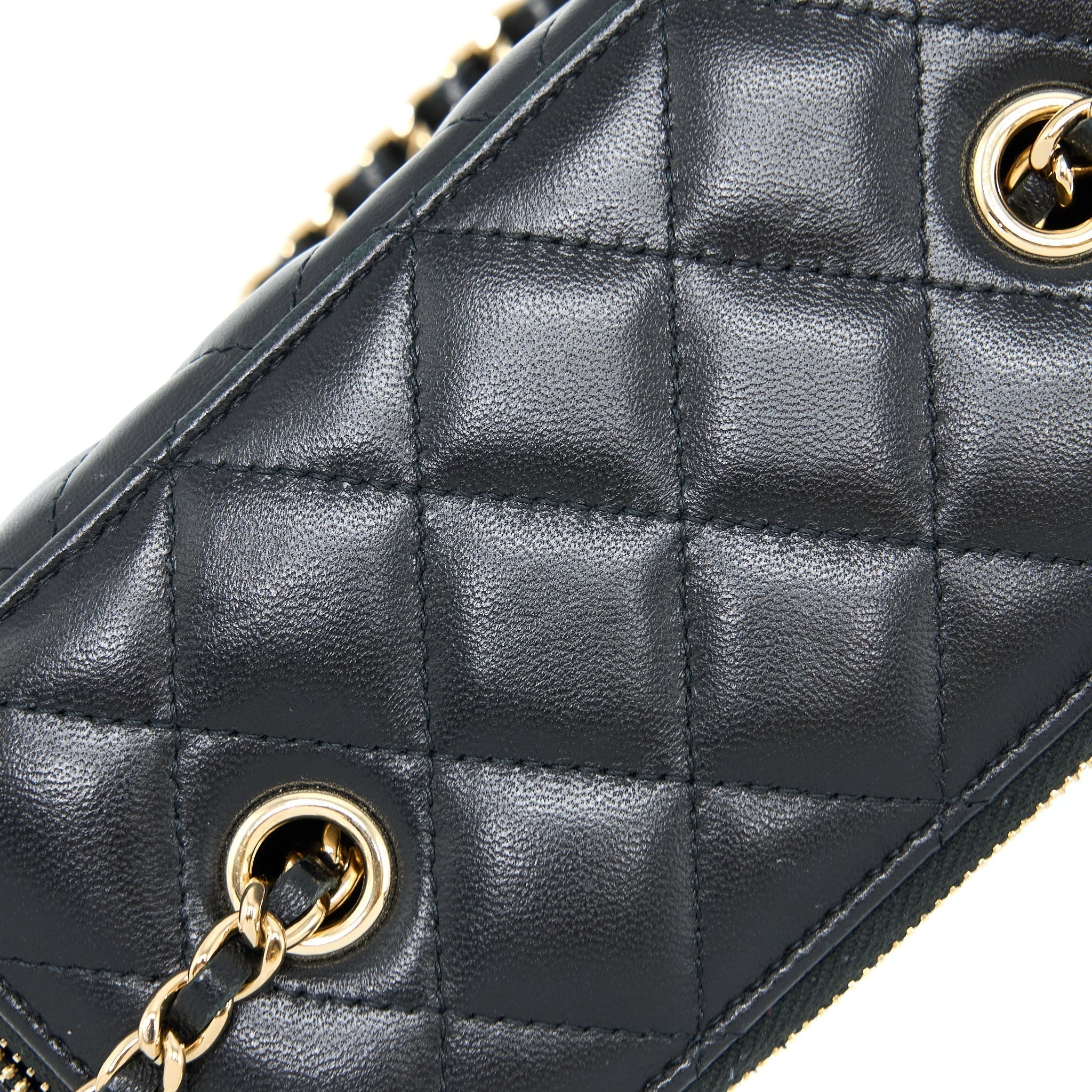 chanel-long-vanity-with-chain-lambskin-black-lghw-1