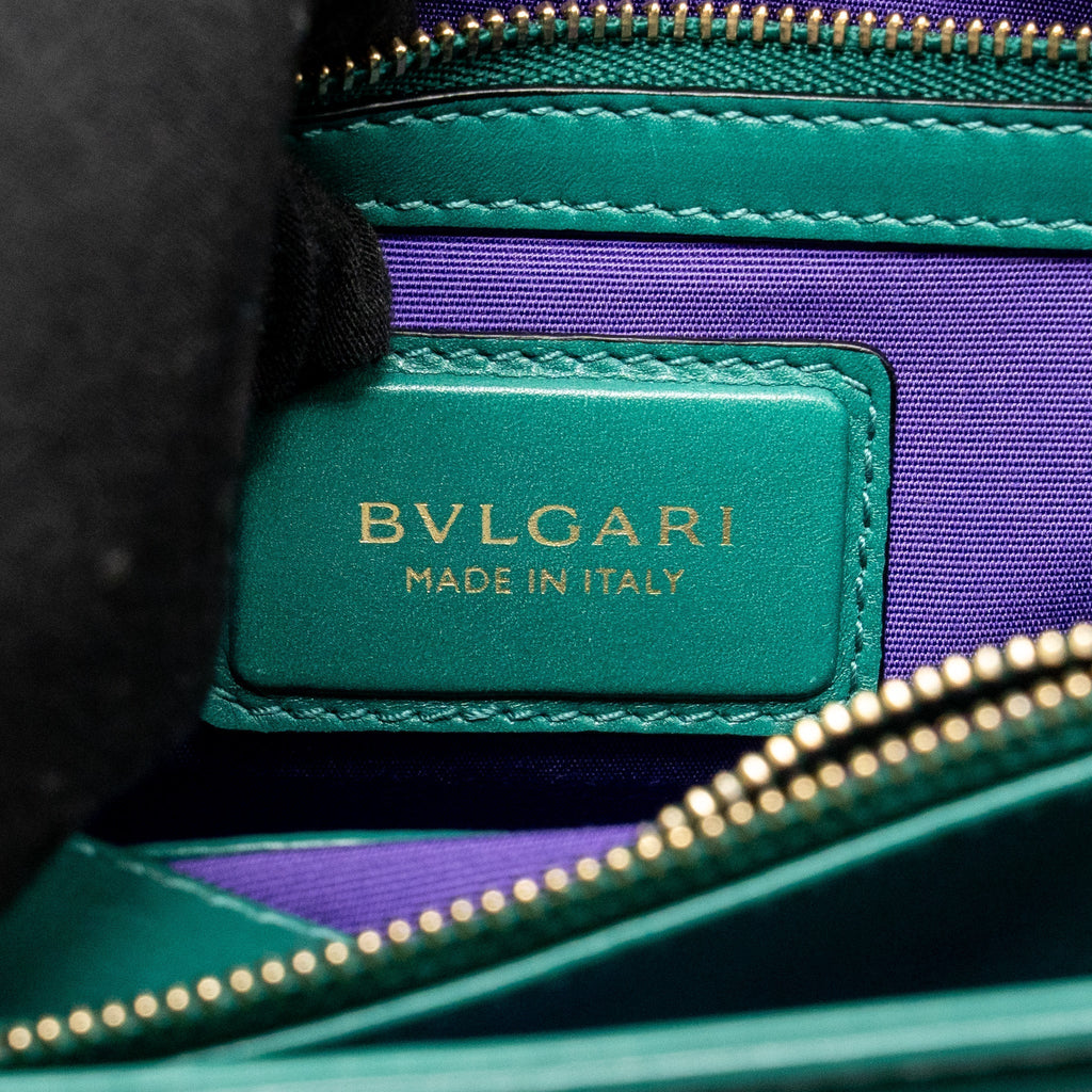 bvlgari-serpenti-forever-flap-bag-calfskin-green-lghw