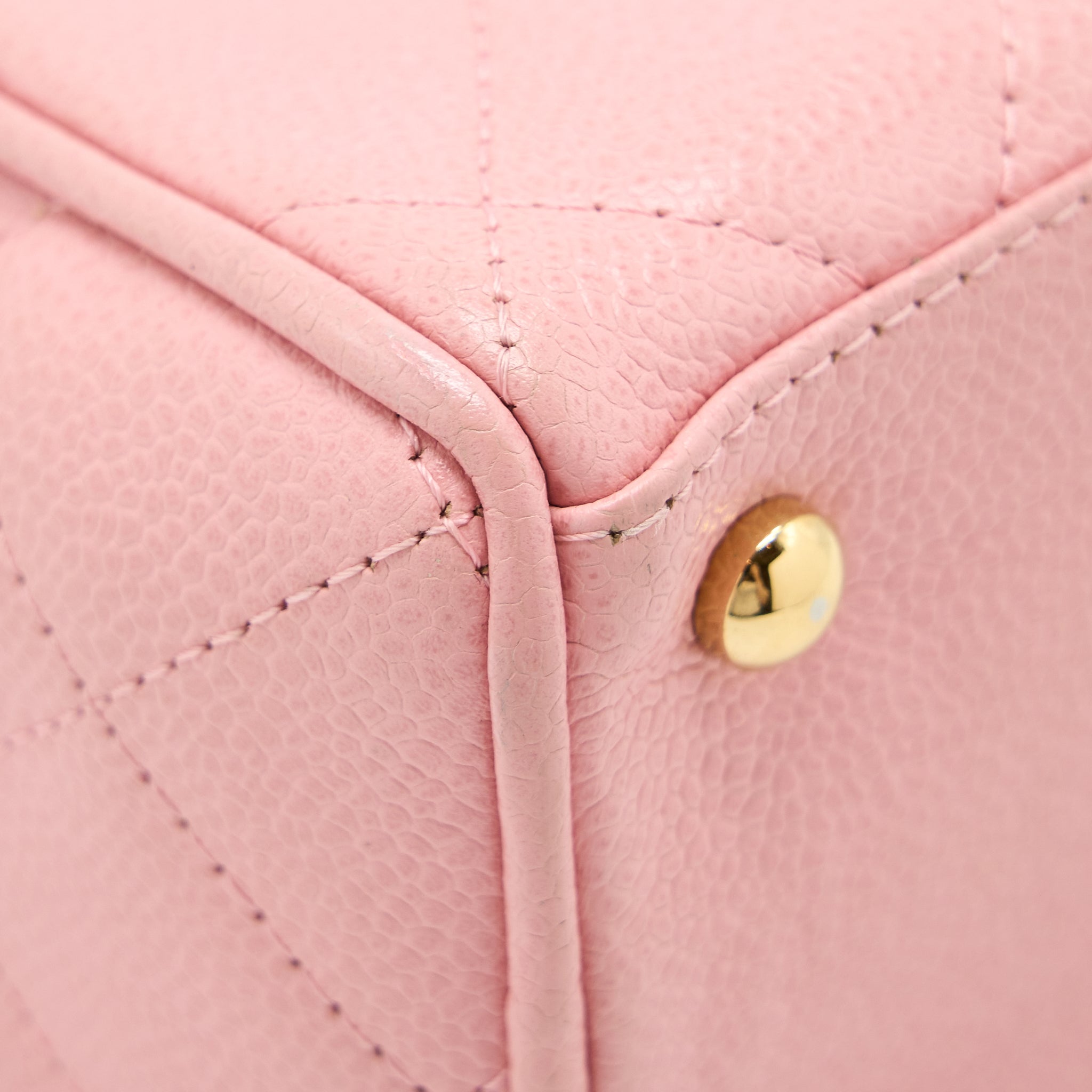 chanel-vintage-bowling-bag-caviar-light-pink-lghw