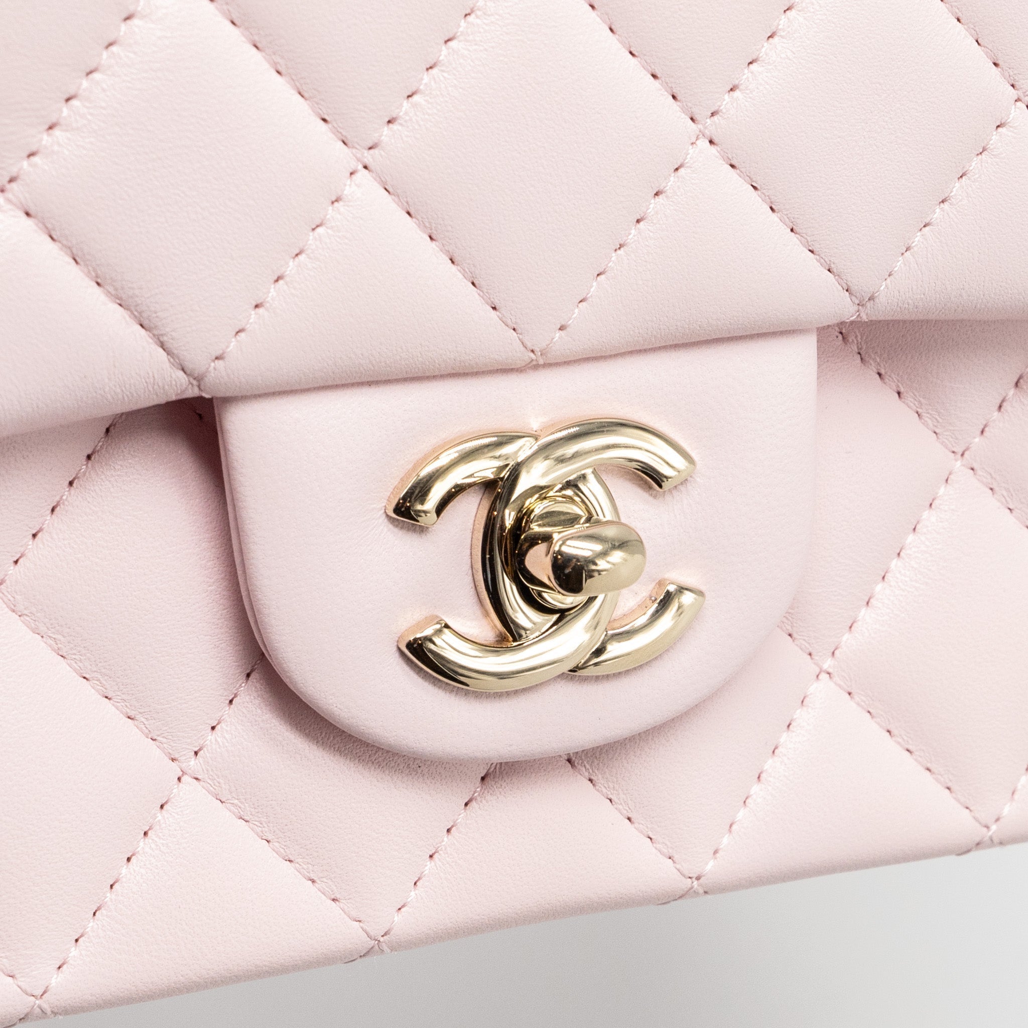 chanel-top-handle-mini-rectangular-flap-bag-lambskin-light-pink-lghwmicrochip