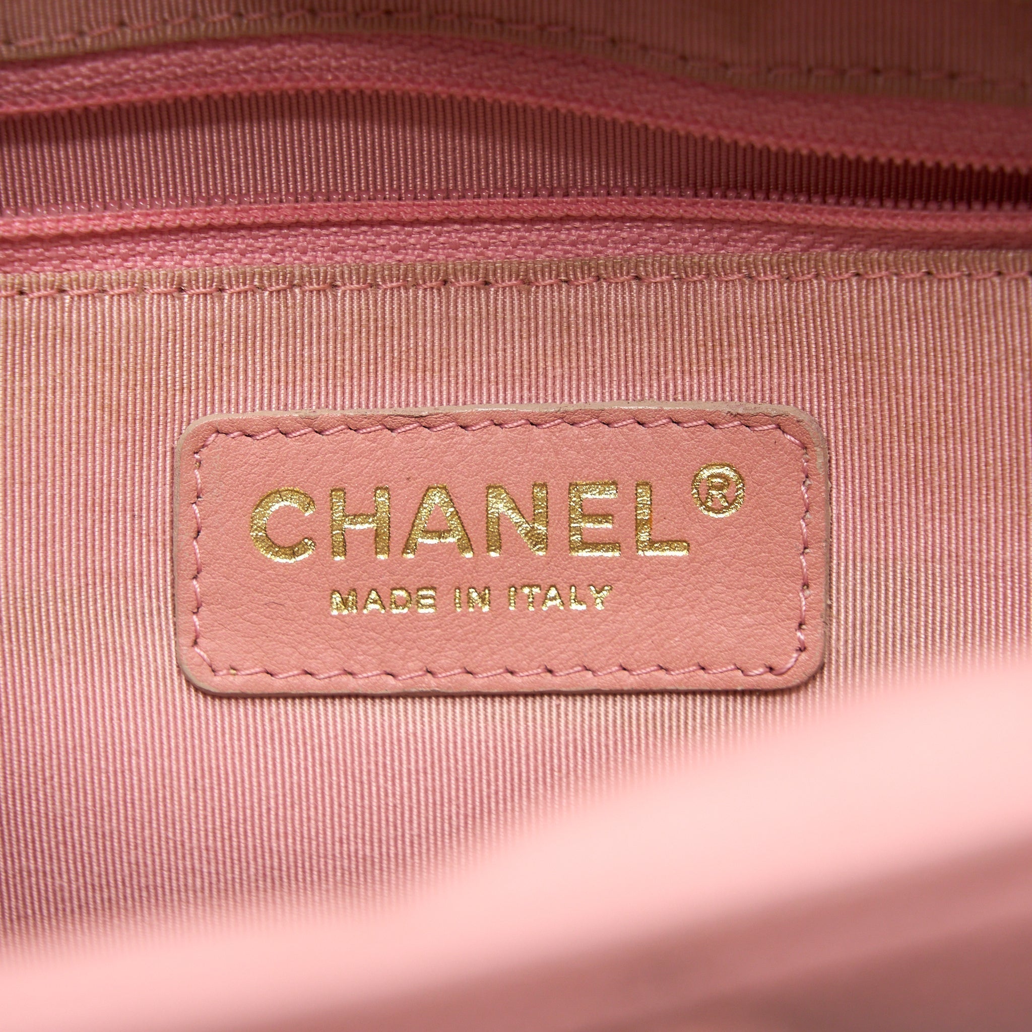 chanel-vintage-bowling-bag-caviar-light-pink-lghw