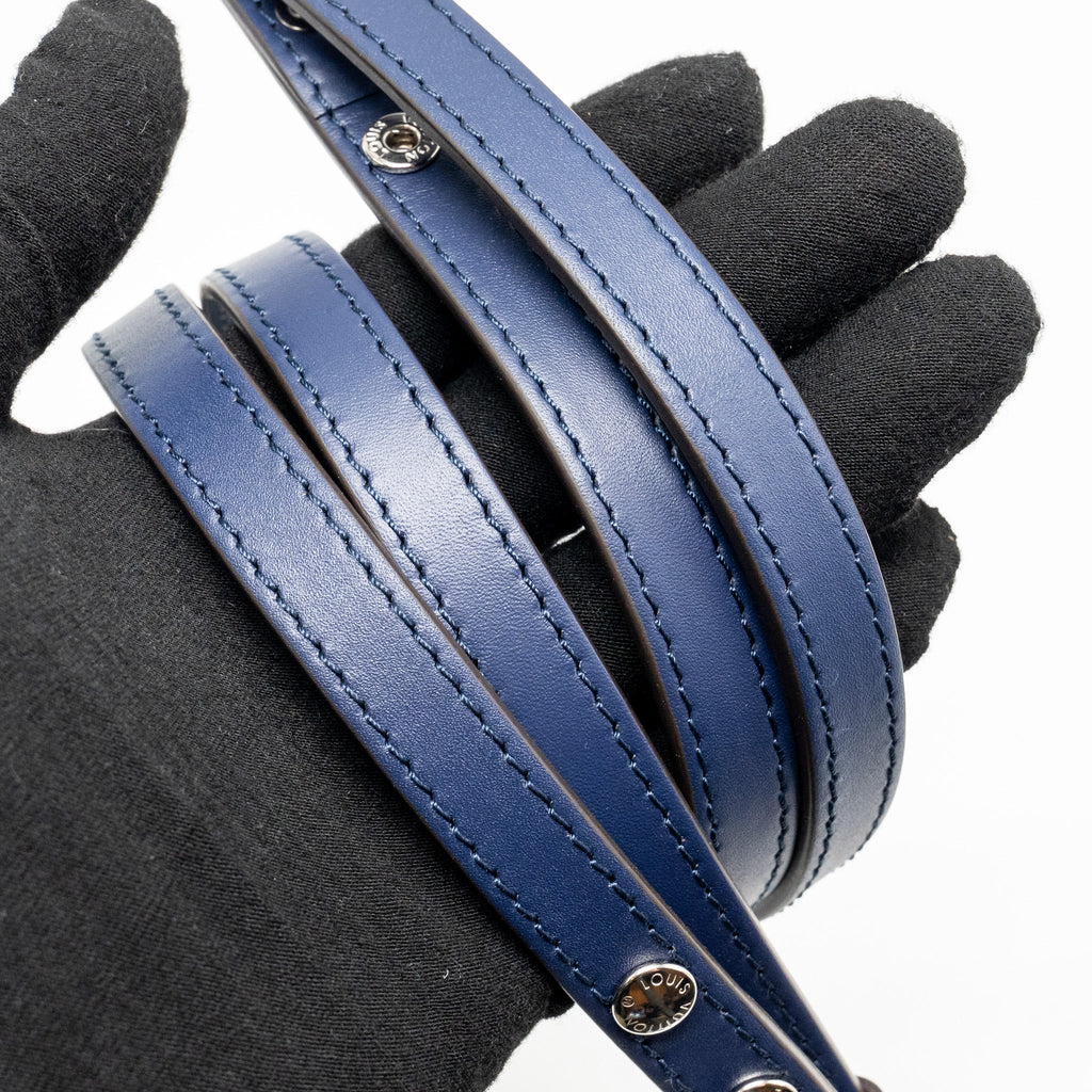 louis-vuitton-neonoe-lv-escale-mm-pastel-giant-monogram-canvas-blue-white-shw