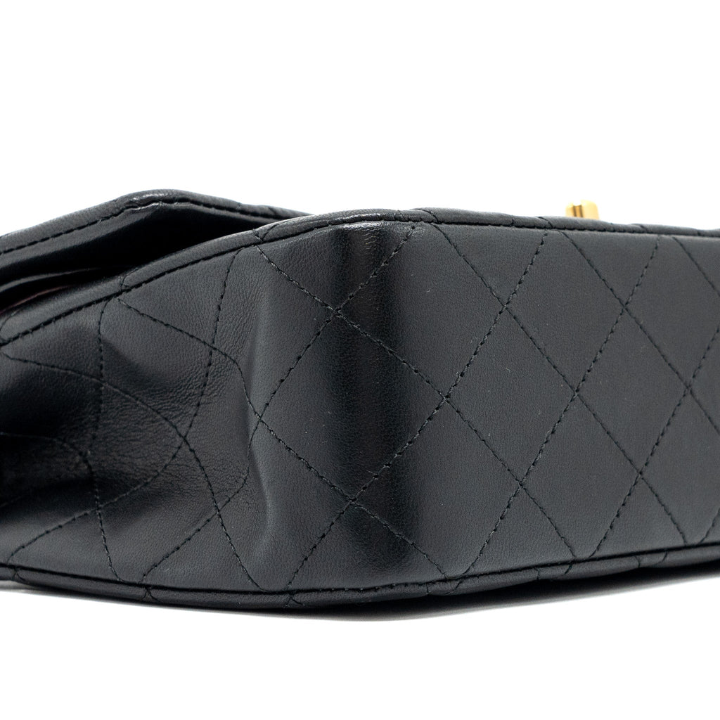 chanel-medium-classic-double-flap-bag-lambskin-black-ghw-5