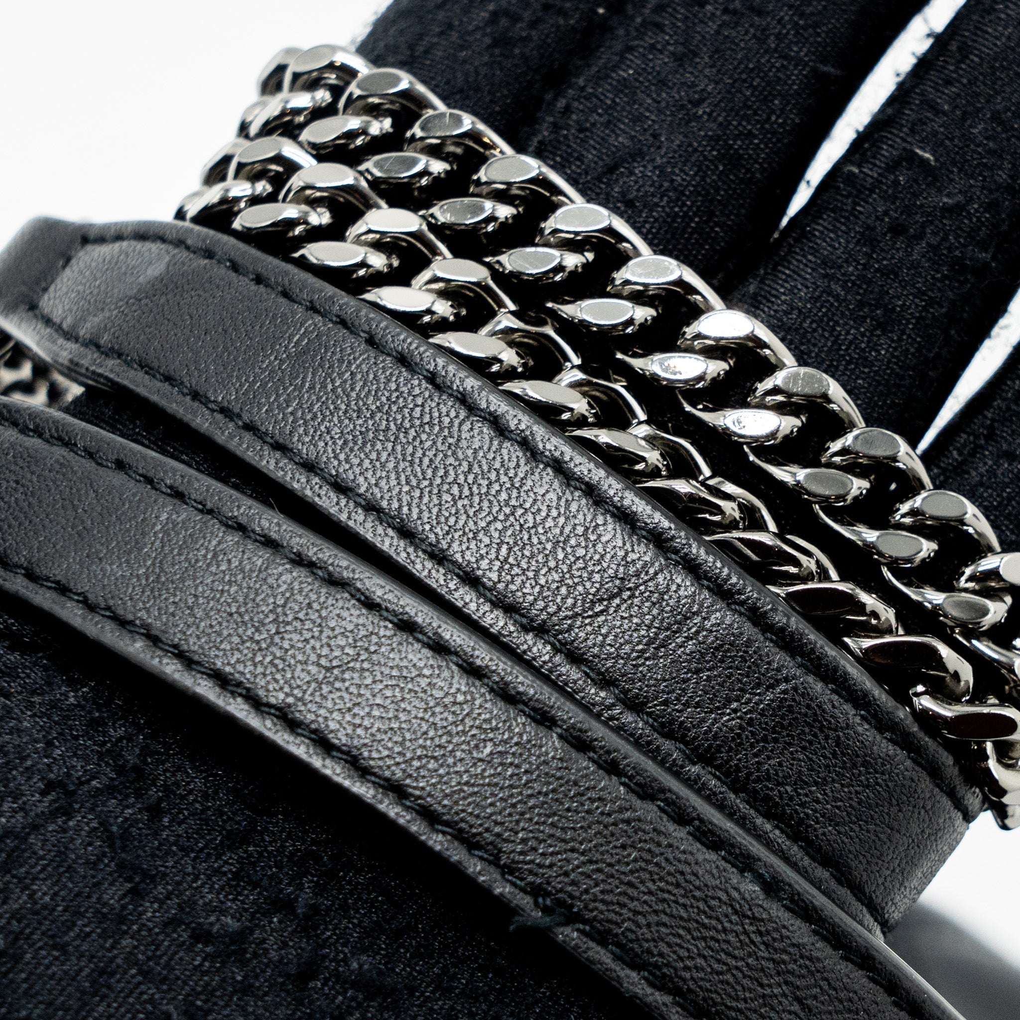 saint-laurent-ysl-becky-chain-bag-quilted-lambskin-black-shw