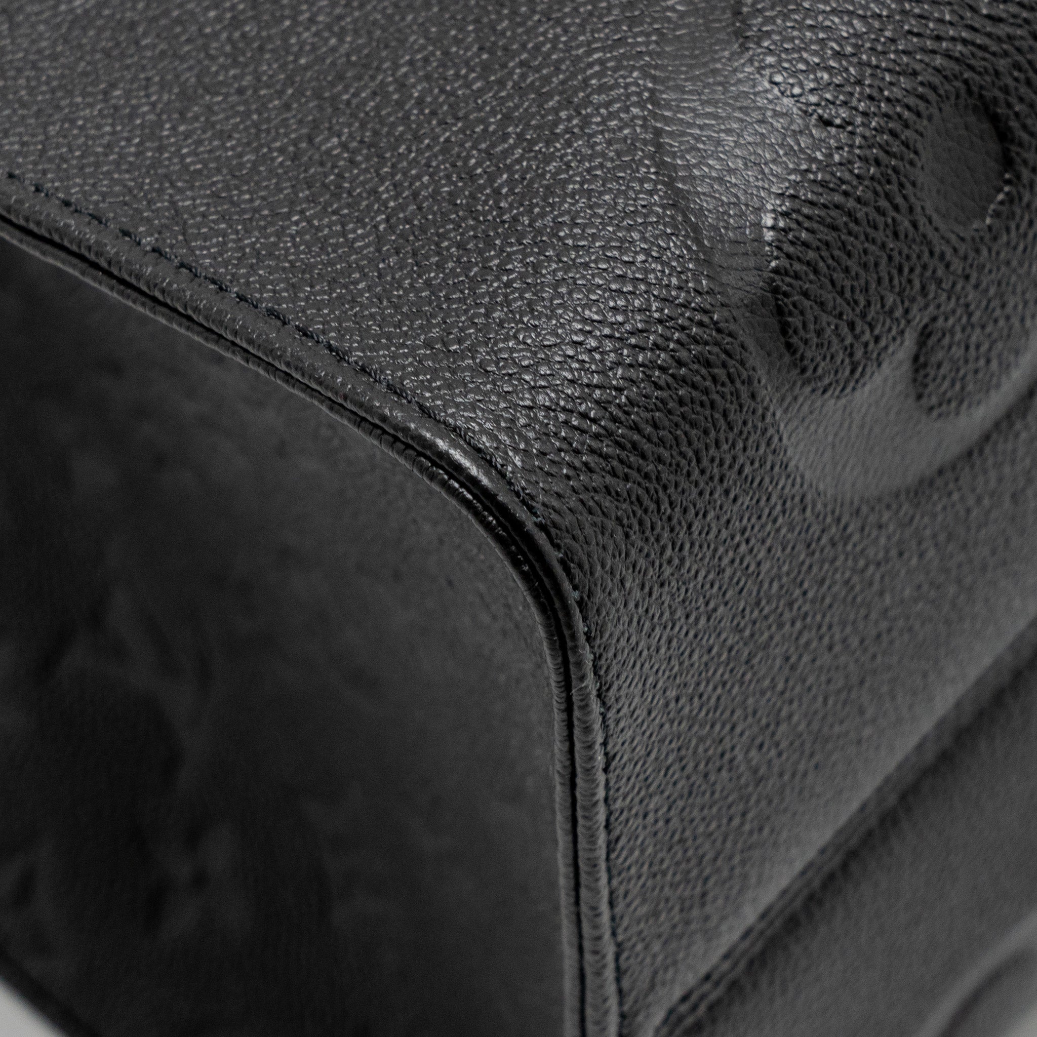 louis-vuitton-onthego-gm-monogram-empreinte-leather-black-ghw