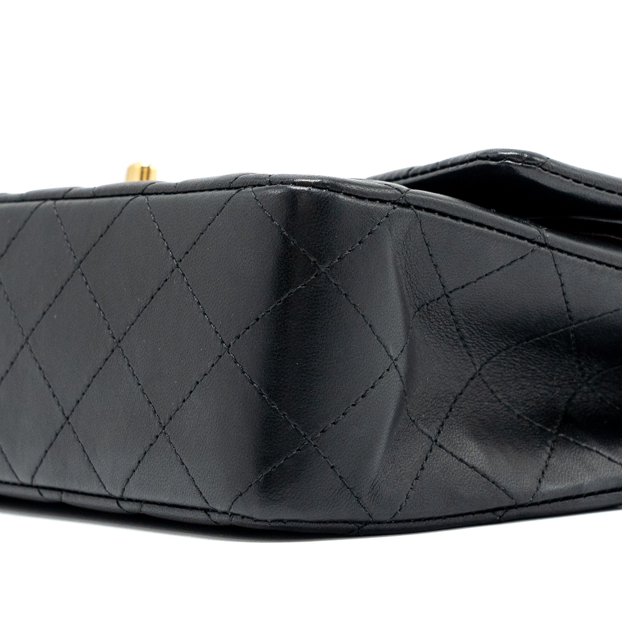 chanel-medium-classic-double-flap-bag-lambskin-black-ghw-5