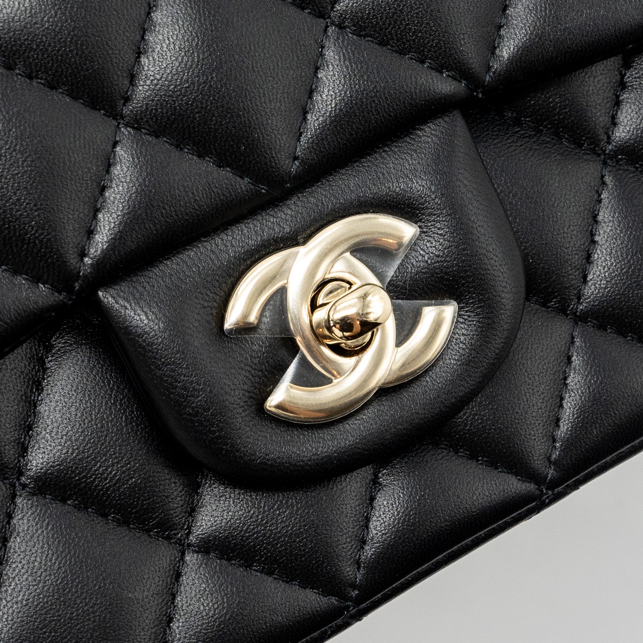 chanel-top-handle-mini-rectangular-flap-bag-lambskin-black-lghwmicrochip-1