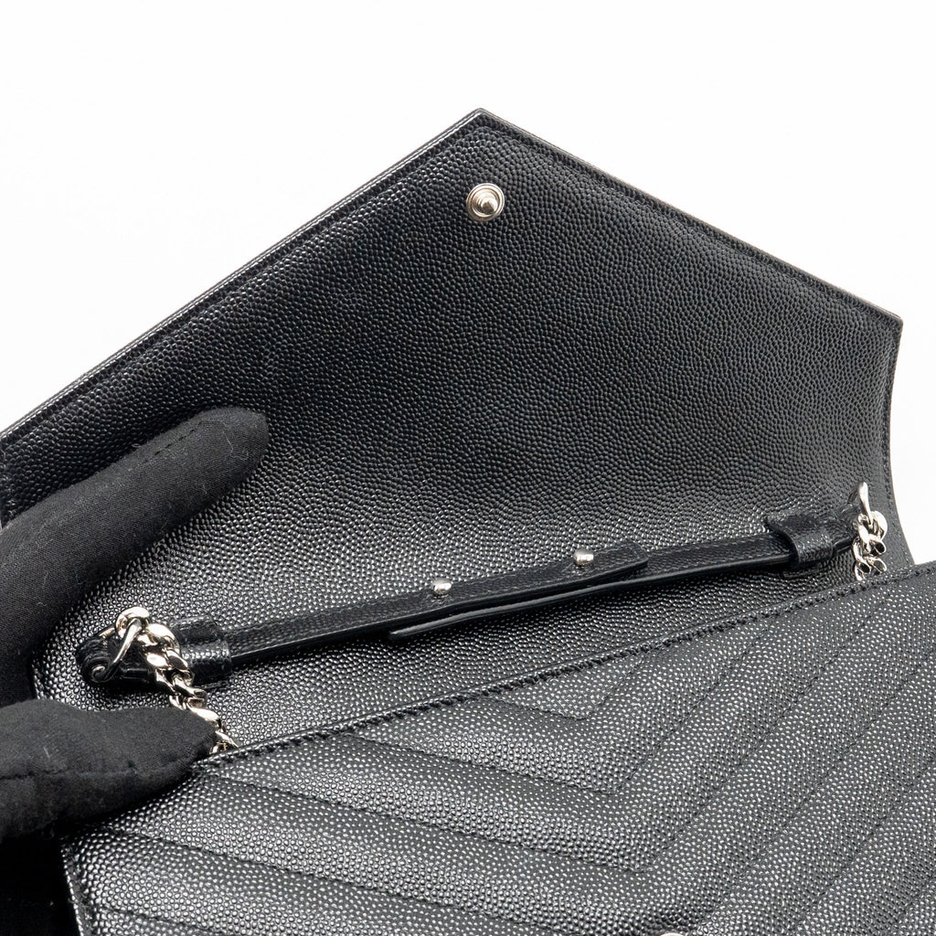 saint-laurent-ysl-envelope-chain-wallet-calfskin-black-shw-copy