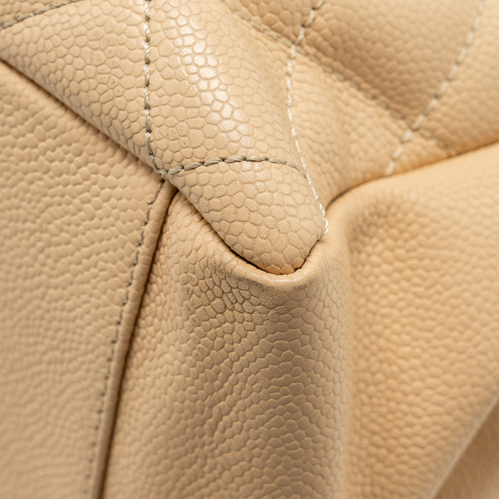 chanel-grand-shopping-tote-bag-caviar-beige-shw-3