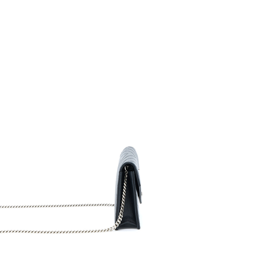 saint-laurent-ysl-envelope-wallet-on-chain-grain-calfskin-black-shw