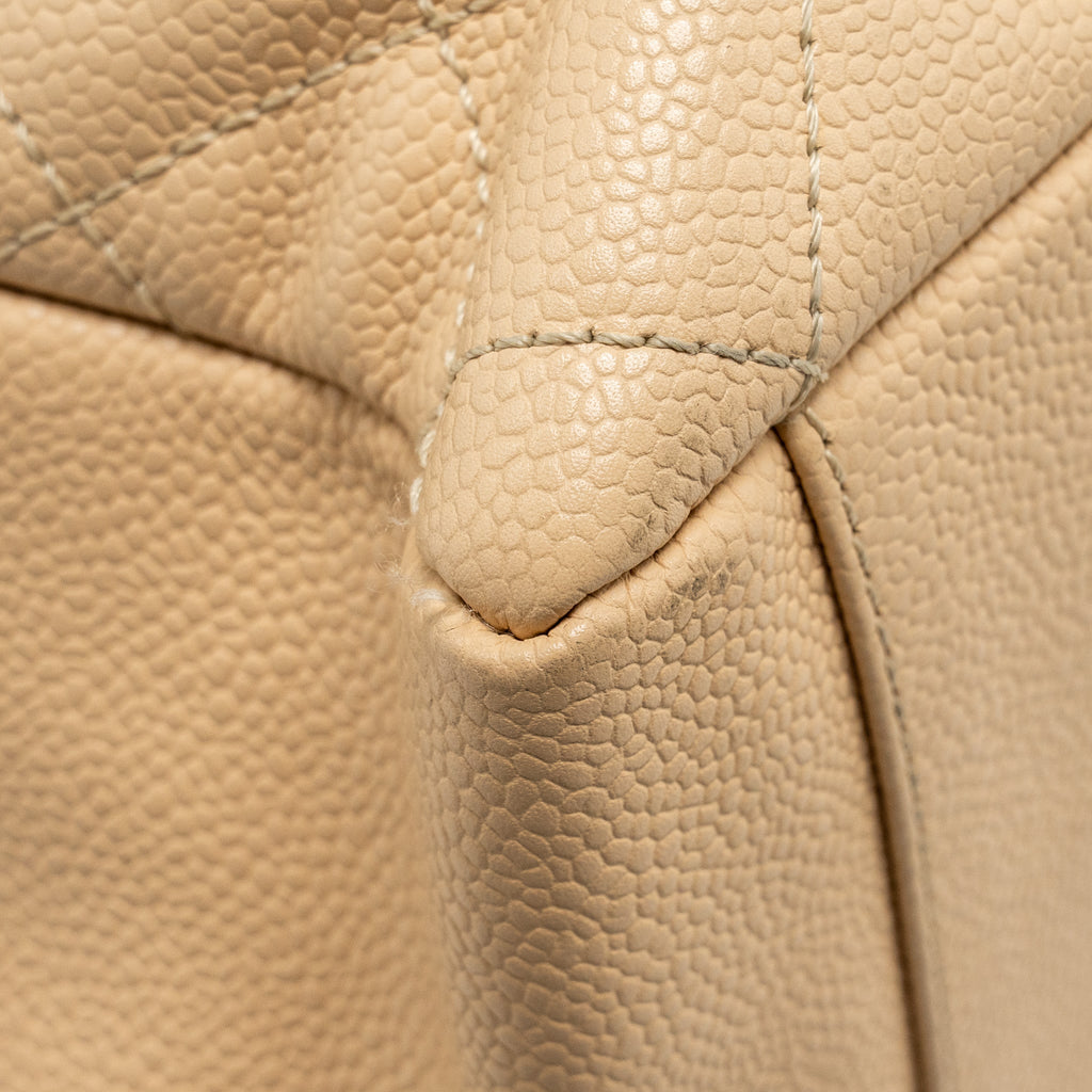 chanel-grand-shopping-tote-bag-caviar-beige-shw-3