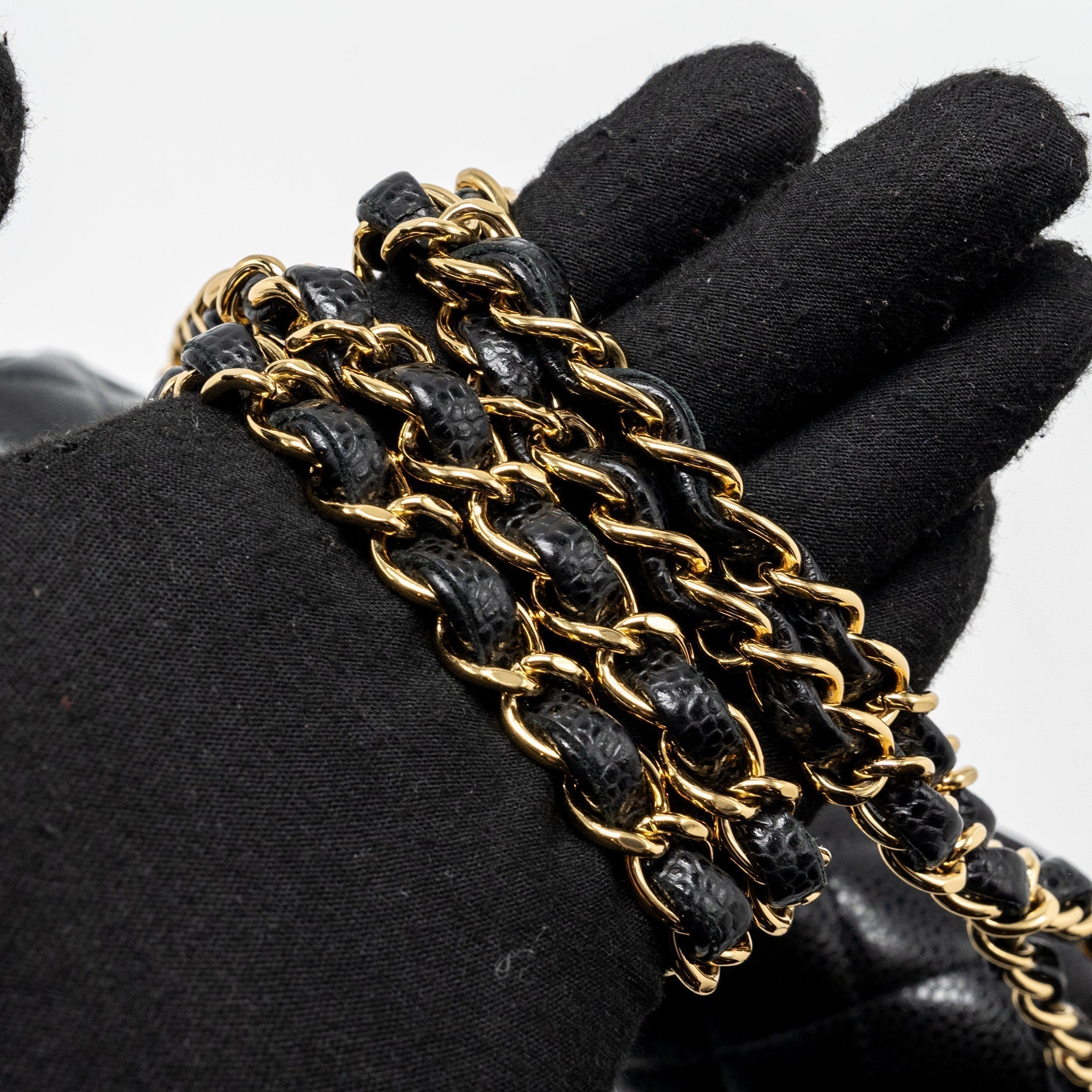 chanel-medium-classic-double-flap-bag-caviar-black-ghw-16