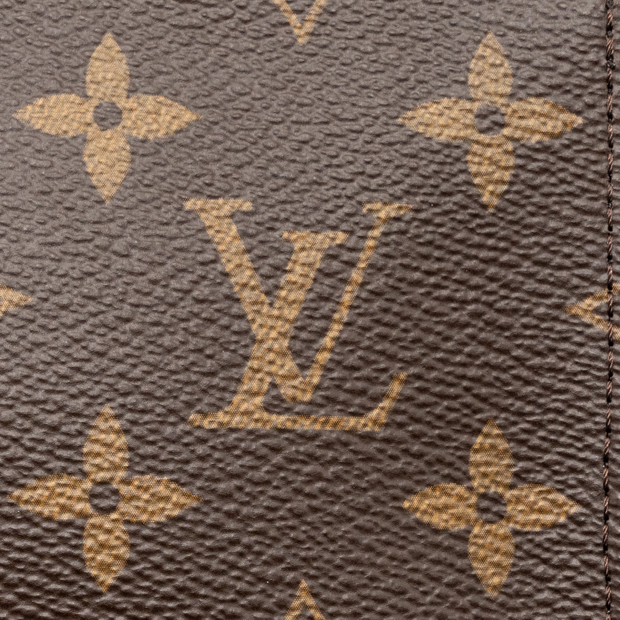 louis-vuitton-toiletry-pouch-15-monogram-canvas-ghw
