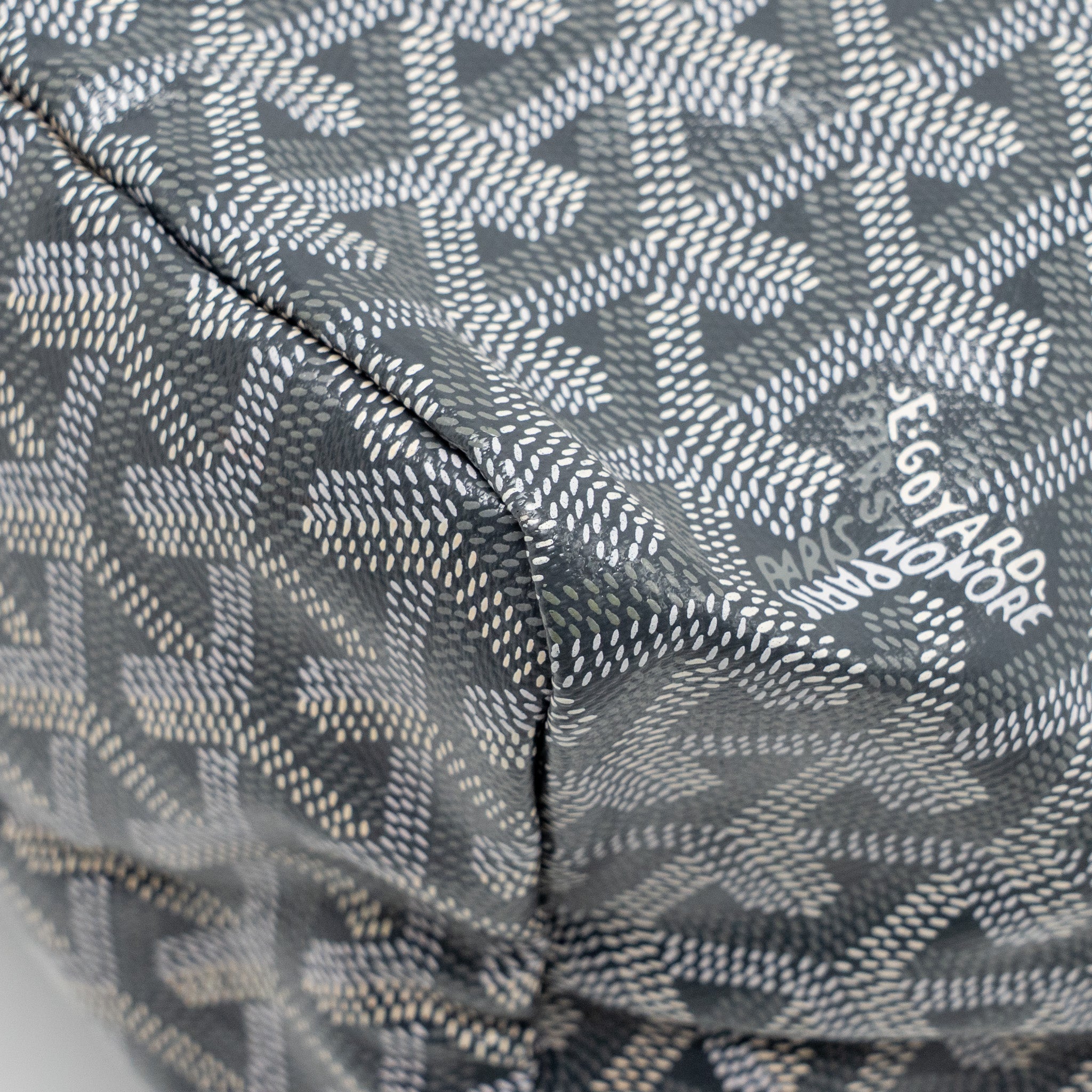 goyard-saint-louis-pm-tote-goyardine-canvas-calfskin-grey-shw