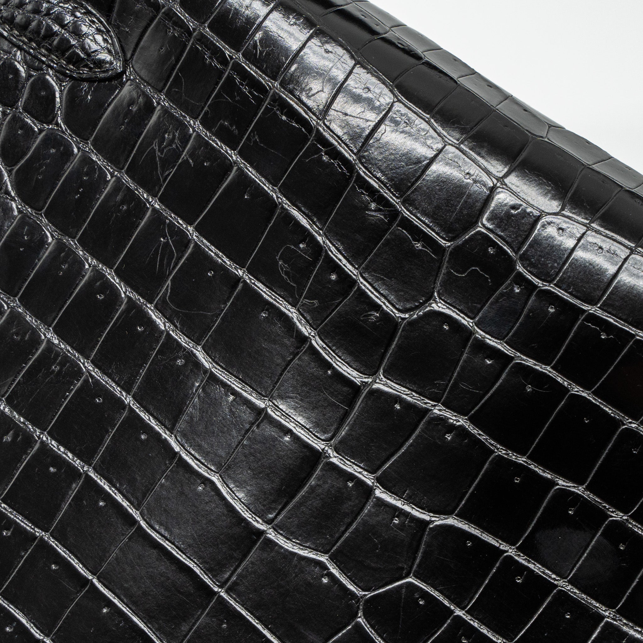 copy-of-hermes-kelly-32-shiny-crocodile-porosus-black-ghw-stamp-circle-q