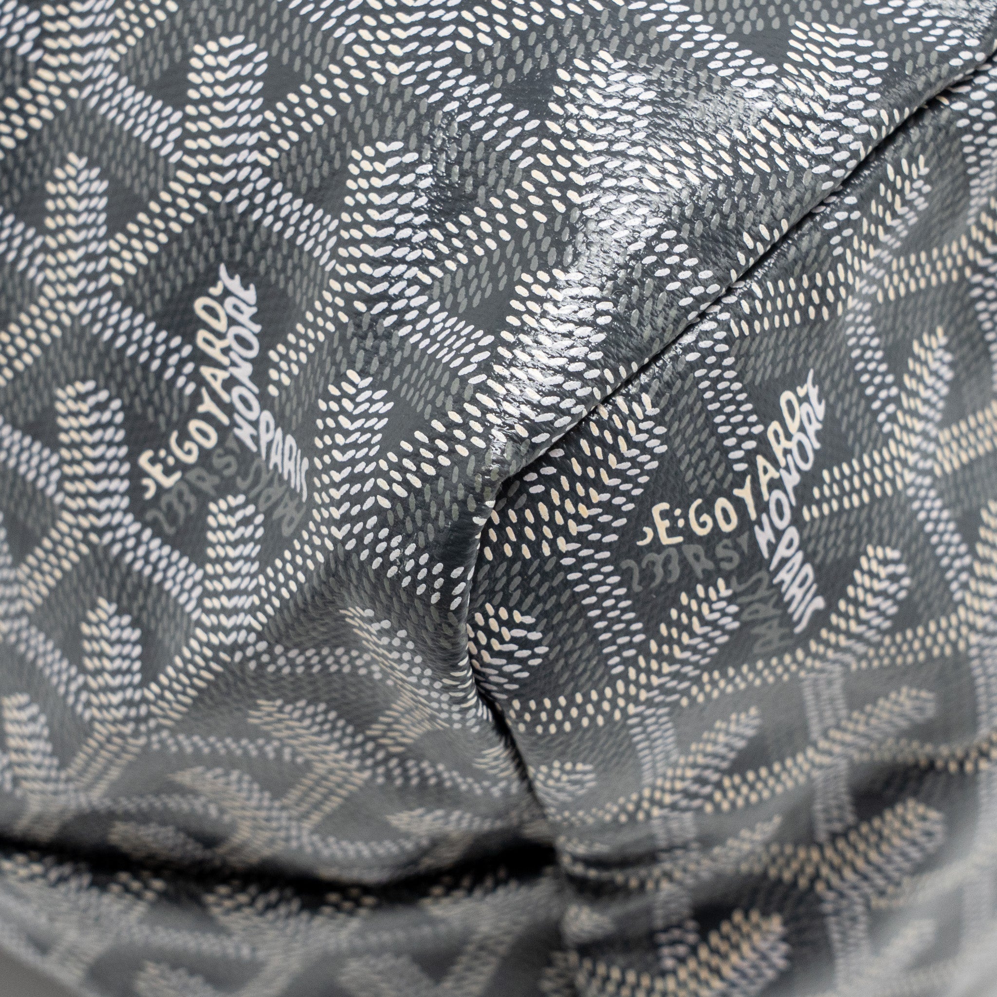 goyard-saint-louis-pm-tote-goyardine-canvas-calfskin-grey-shw
