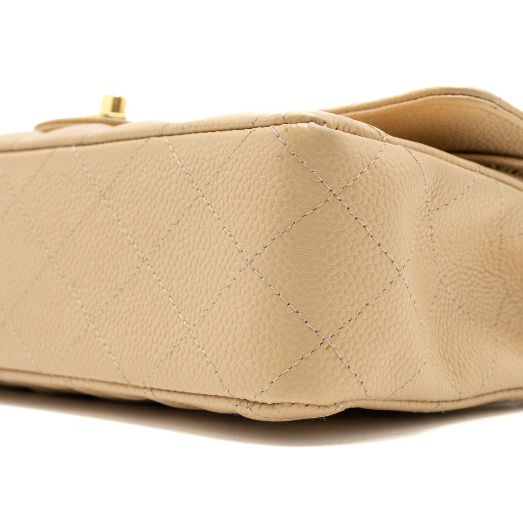 chanel-medium-classic-double-flap-bag-caviar-beige-ghw