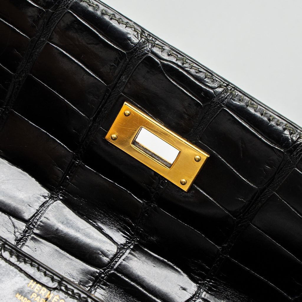 copy-of-hermes-kelly-32-shiny-crocodile-porosus-black-ghw-stamp-circle-q