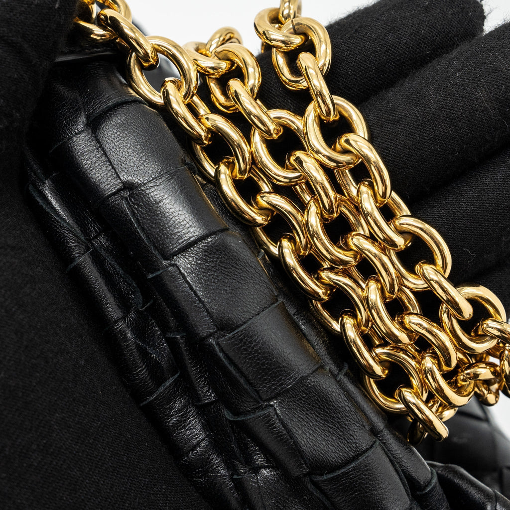 bottega-veneta-mini-jodie-chain-bag-lambskin-black-ghw