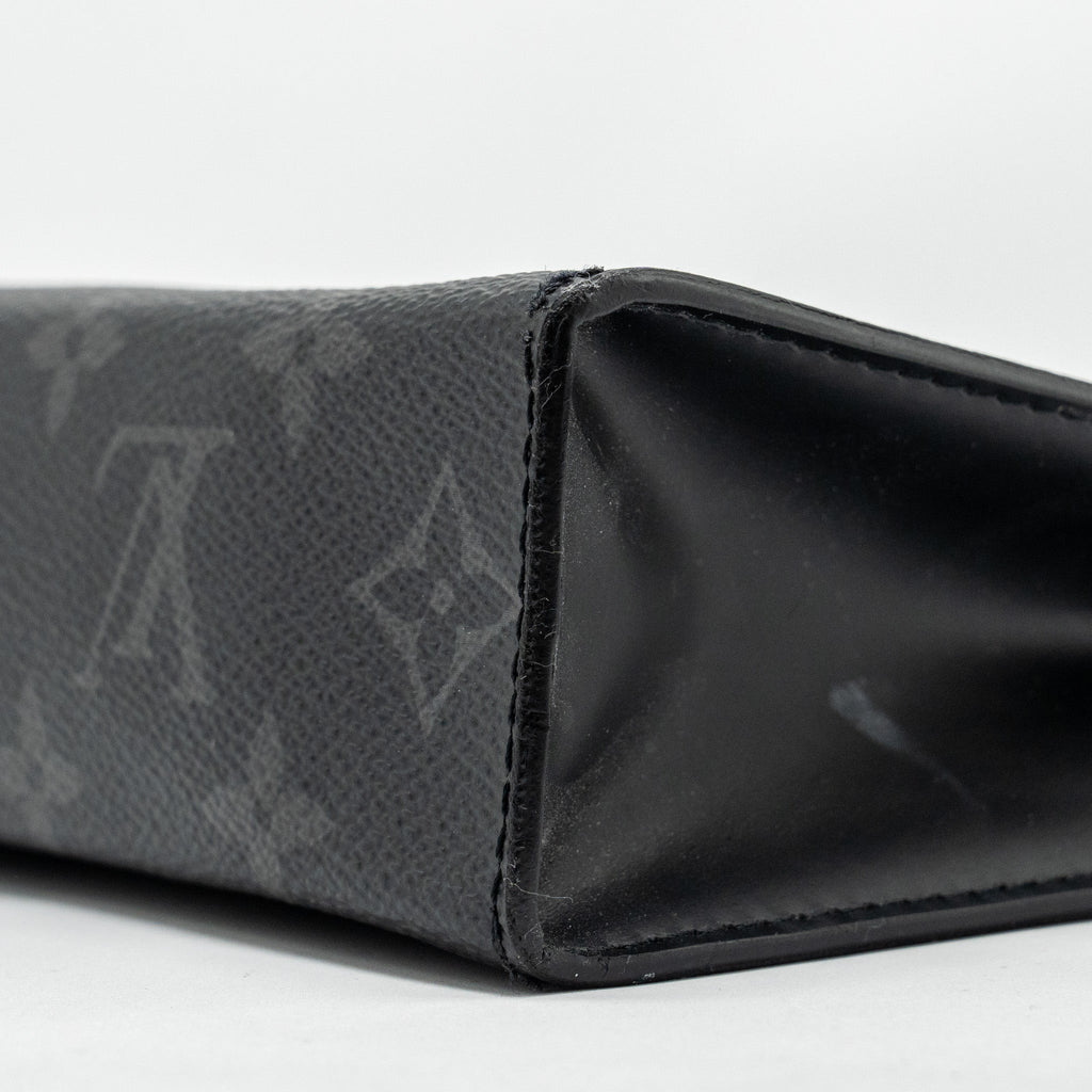 louis-vuitton-pochette-voyage-monogram-canvas-black-shw