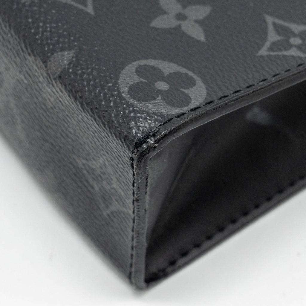 louis-vuitton-pochette-voyage-monogram-canvas-black-shw