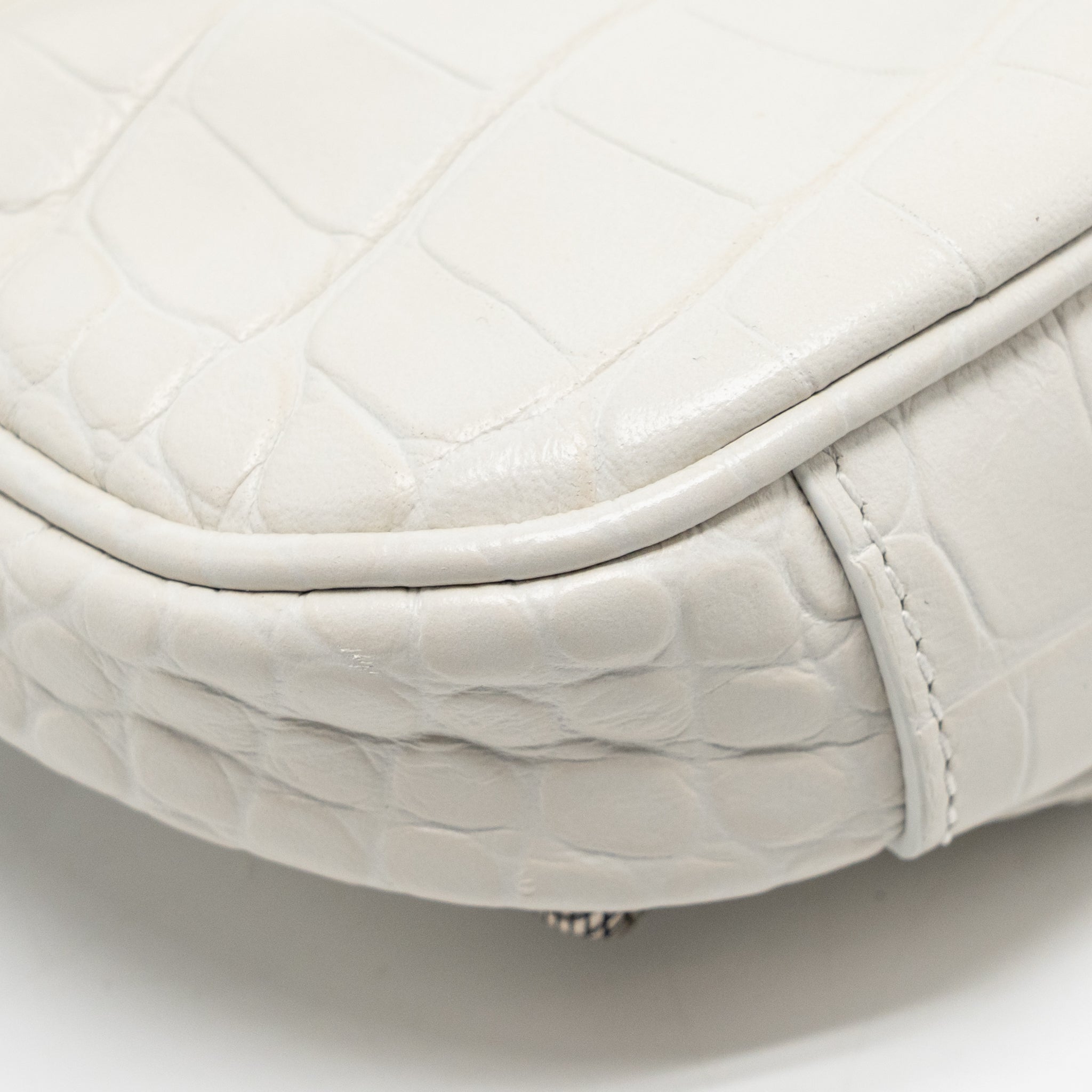 balenciaga-mini-le-cagole-shoulder-bag-croc-embossed-calfskin-white-shw