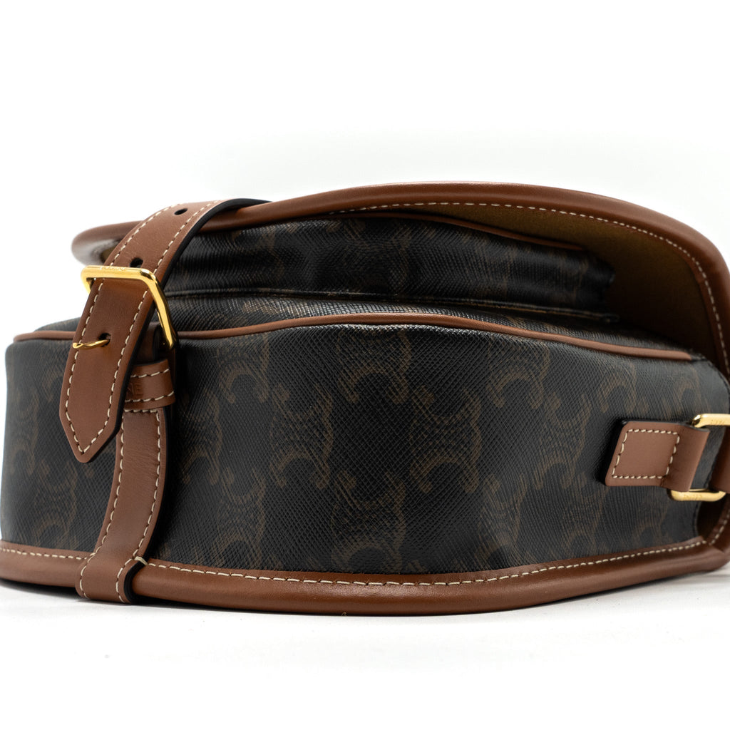 celine-medium-folco-bag-triomphe-canvas-and-calfskin-tan-ghw
