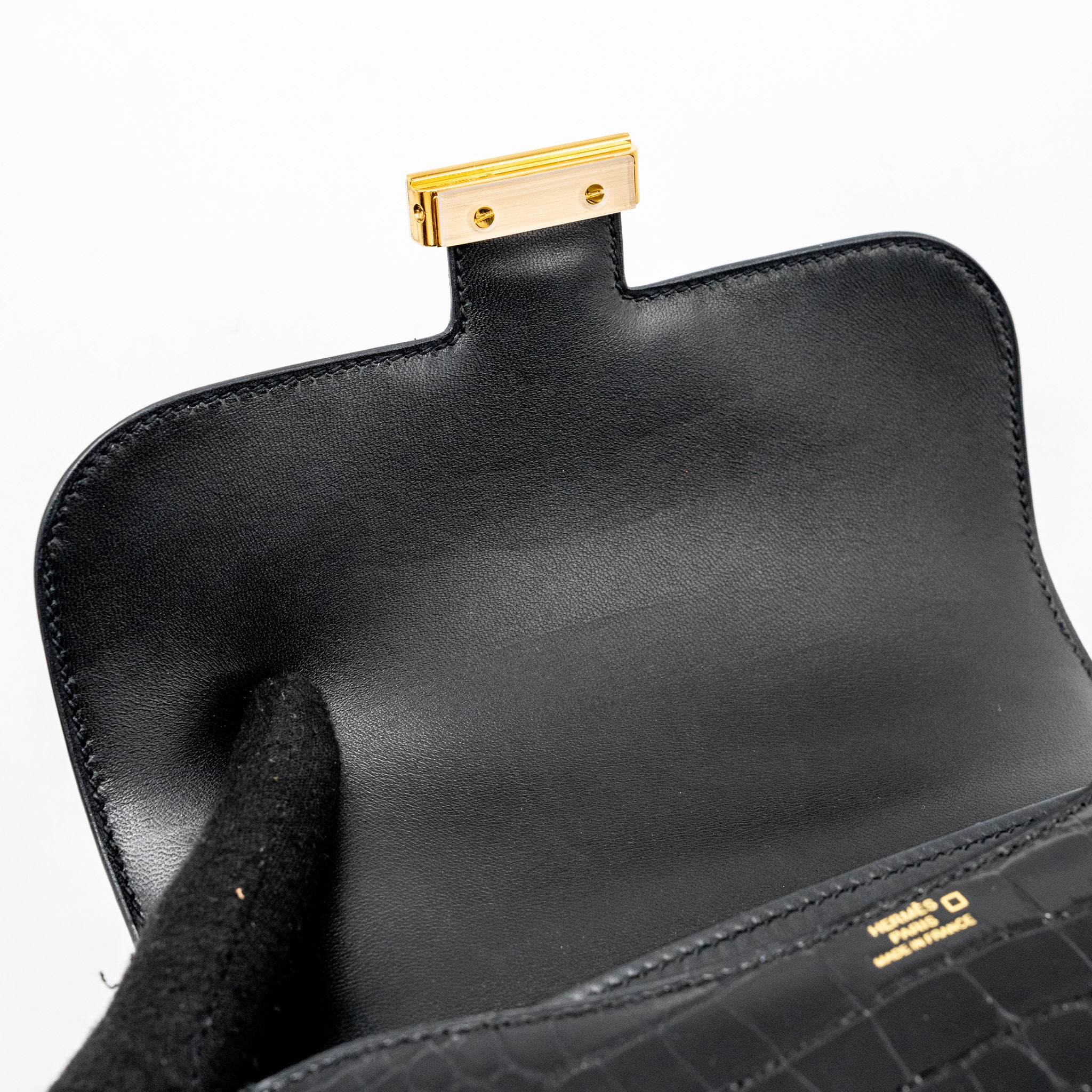 hermes-mini-constance-shiny-alligator-mississippiensis-black-ghw-stamp-a-copy