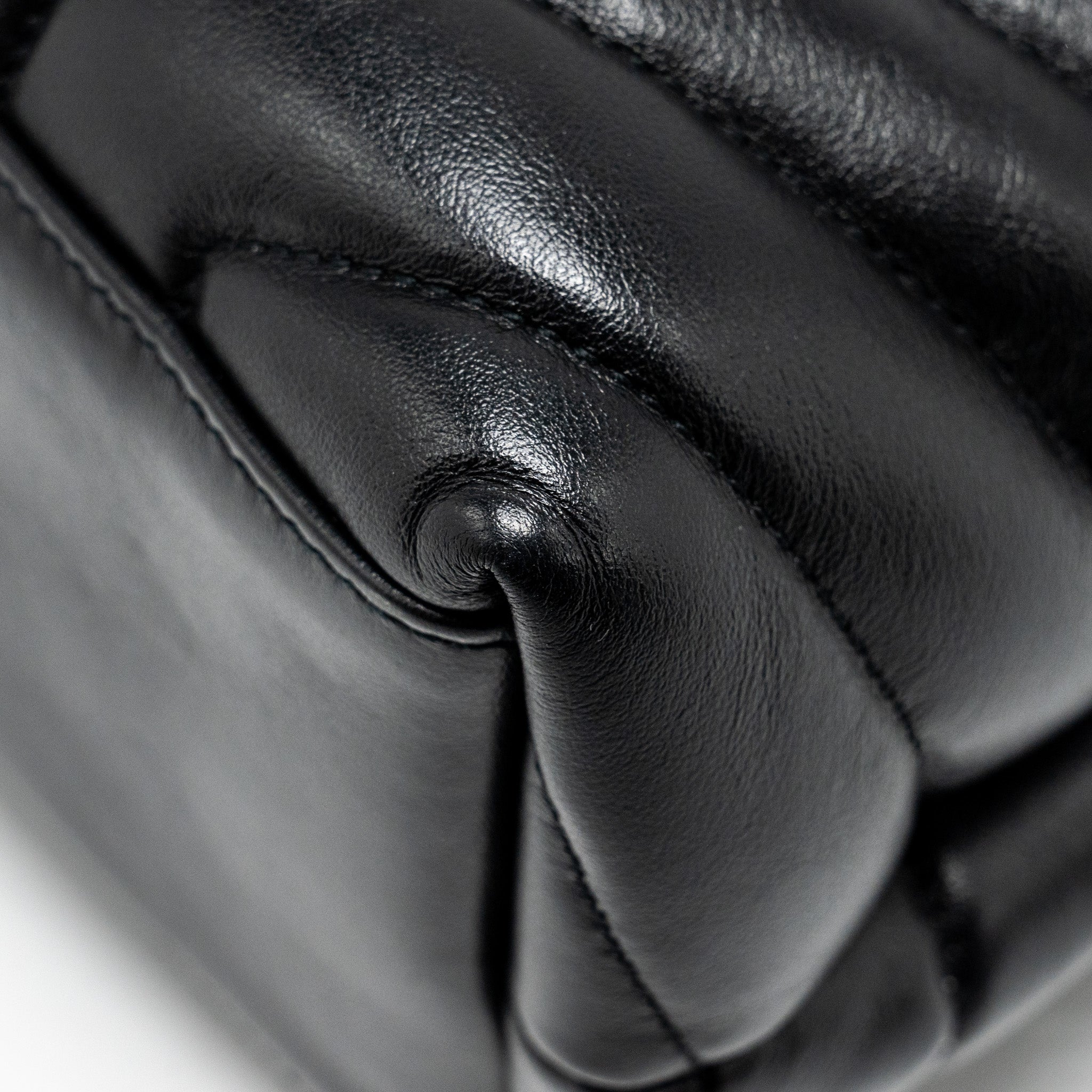 saint-laurent-ysl-medium-lou-lou-bag-calfskin-black-ruthenium-hardware