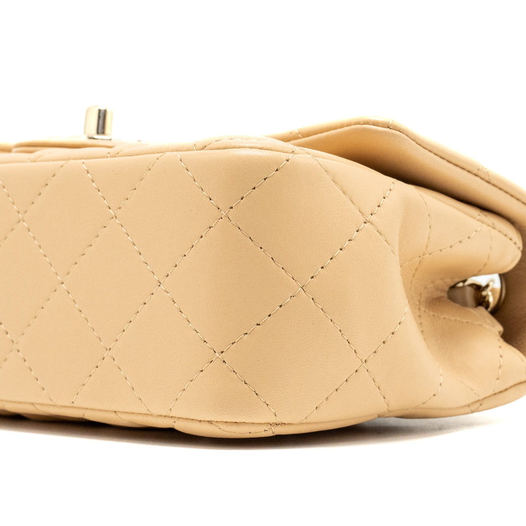 chanel-22c-mini-rectangular-flap-bag-lambskin-beige-lghw-microchip-1