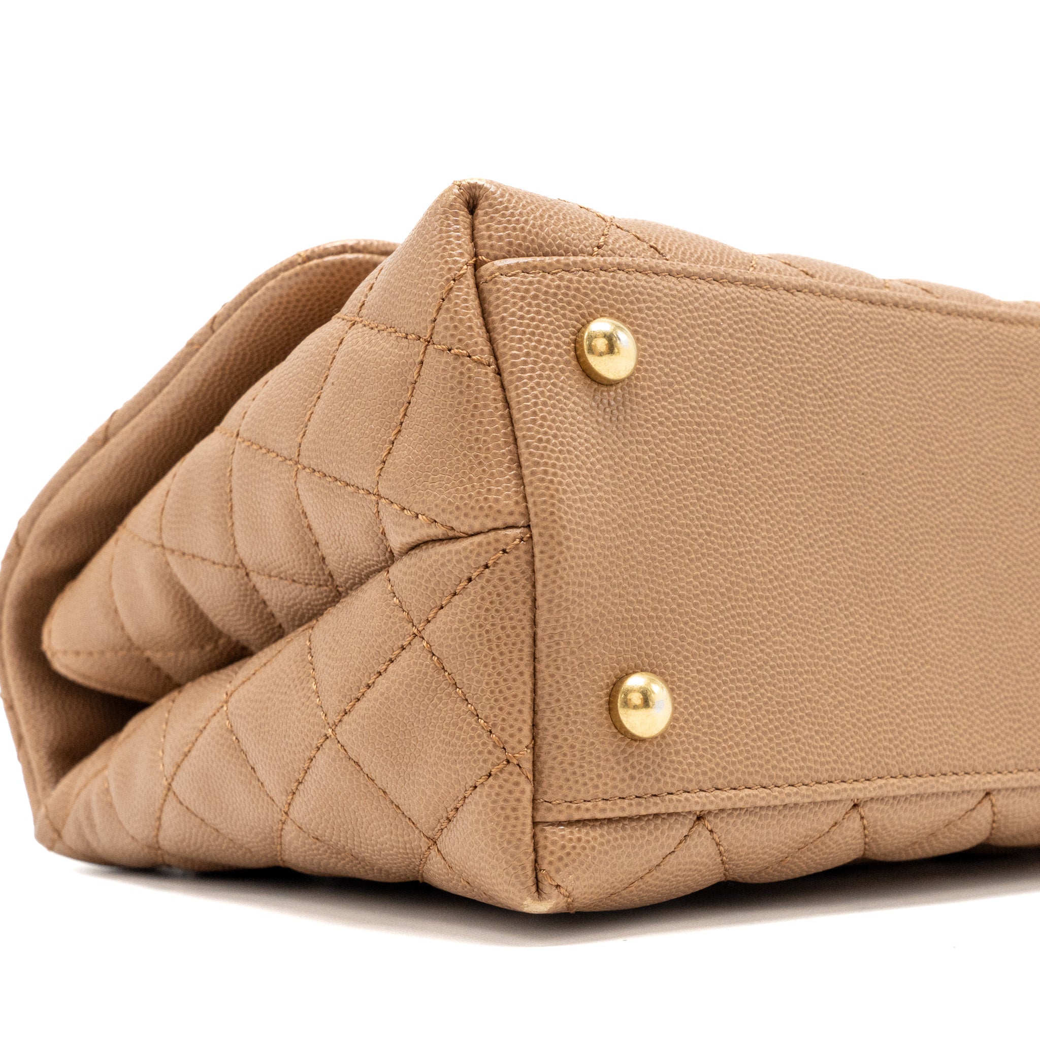 chanel-medium-coco-handle-with-lizard-handle-caviar-dark-beige-ghw