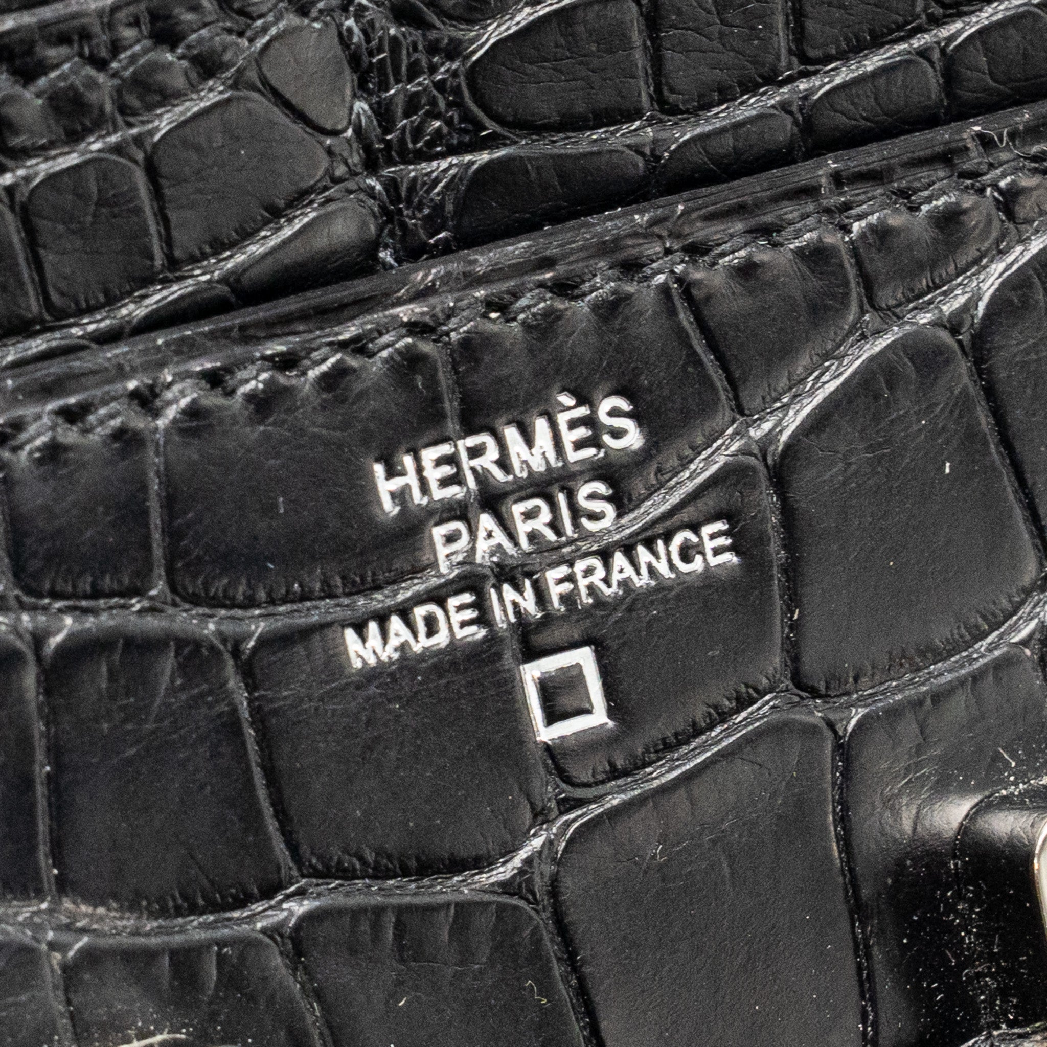 hermes-constance-wallet-alligator-mississippiensis-black-shw-stamp-a